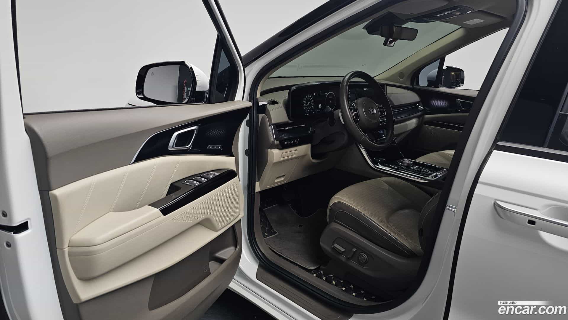 Canival Kia 2021.1-INNER-010