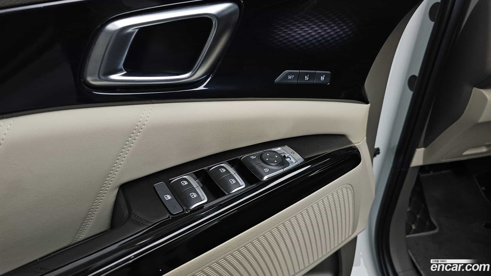 Canival Kia 2021.1-OPTION-019