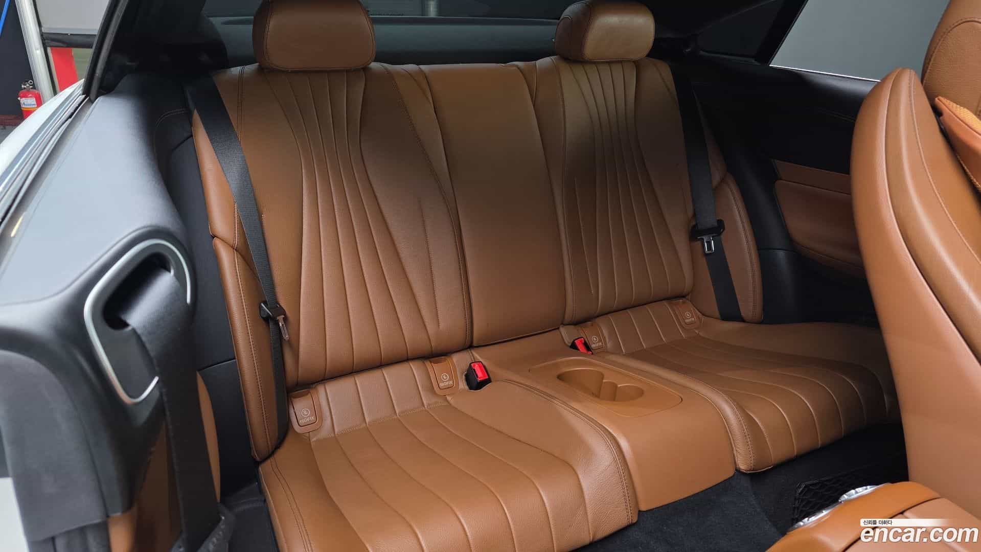 E-Class Mercedes-Benz 2019.0-OPTION-015
