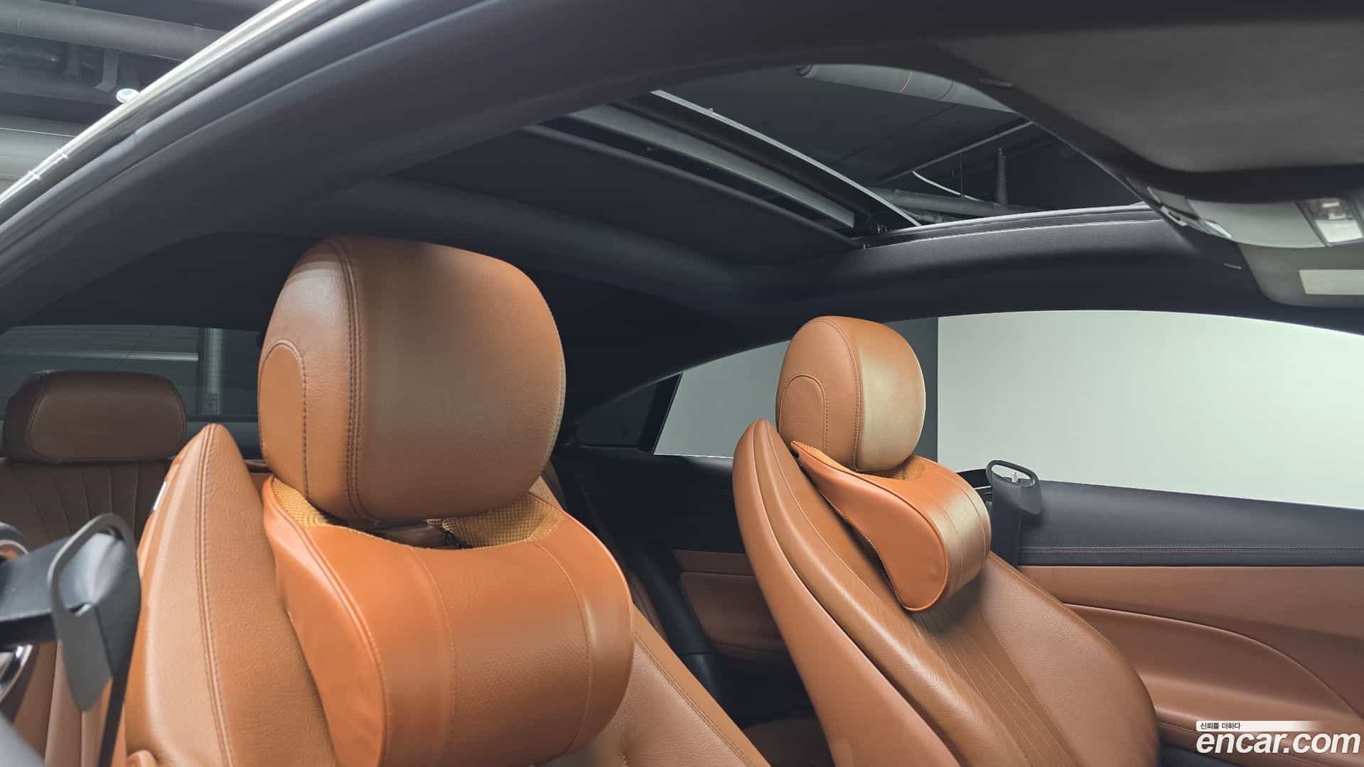 E-Class Mercedes-Benz 2019.0-OPTION-022