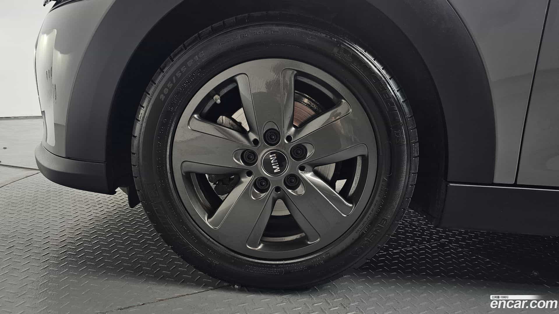 Cooper Mini 2021.6-OUTER-005