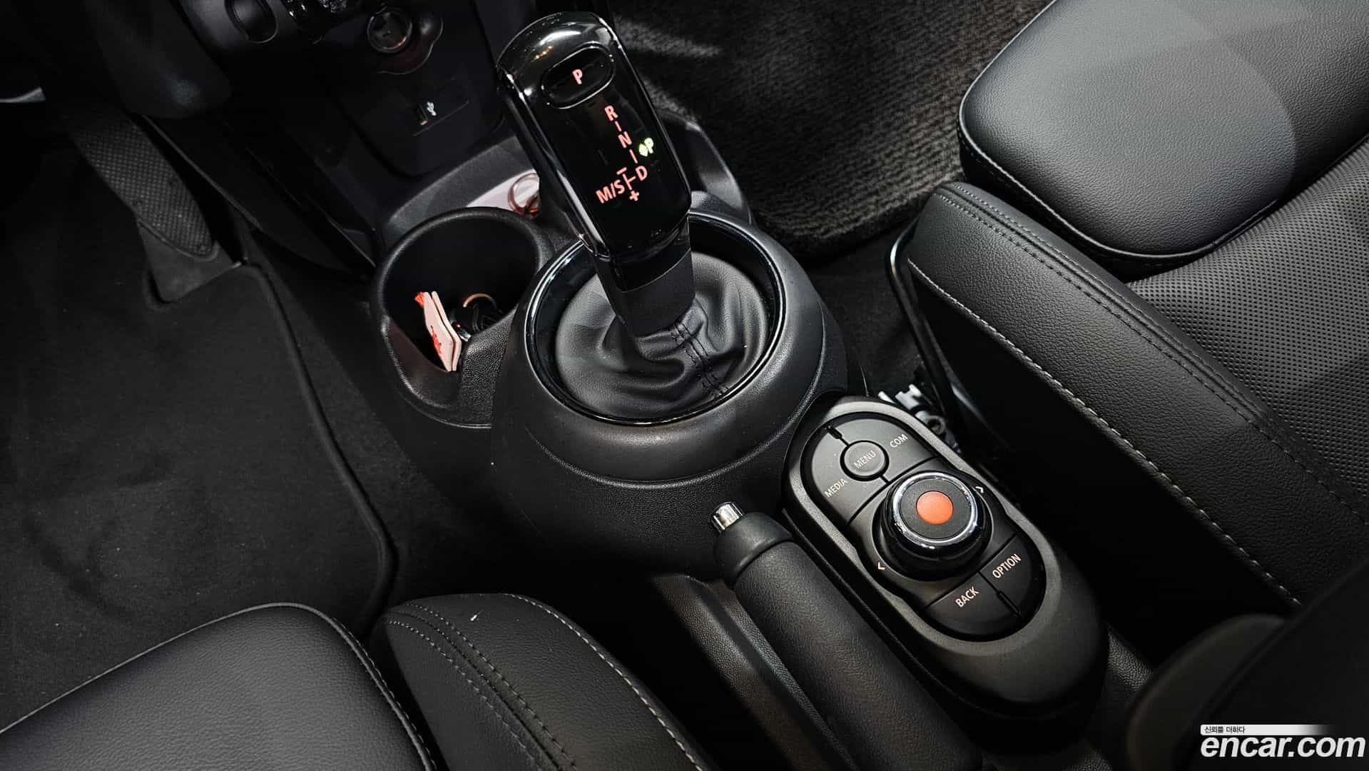 Cooper Mini 2021.6-INNER-009
