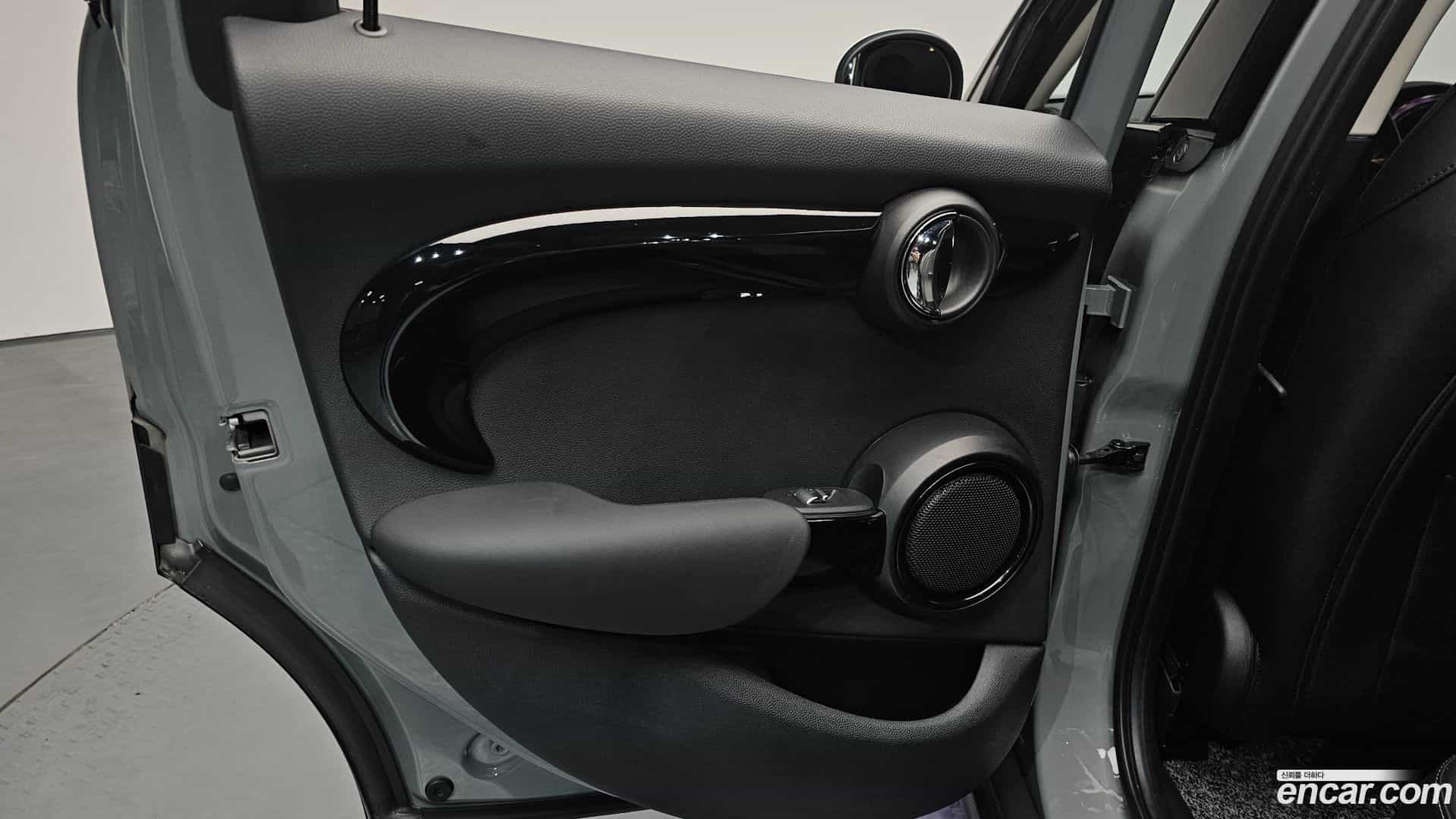 Cooper Mini 2021.6-INNER-035