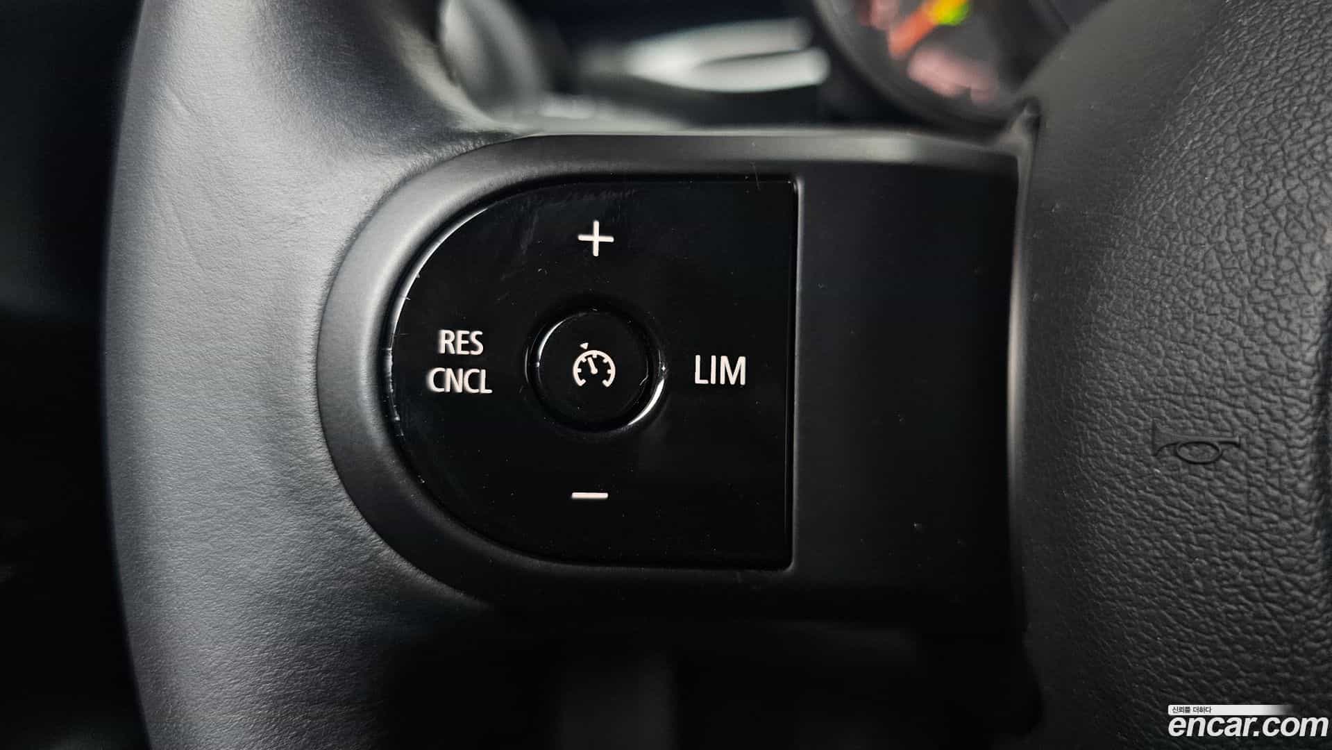Cooper Mini 2021.6-OPTION-040