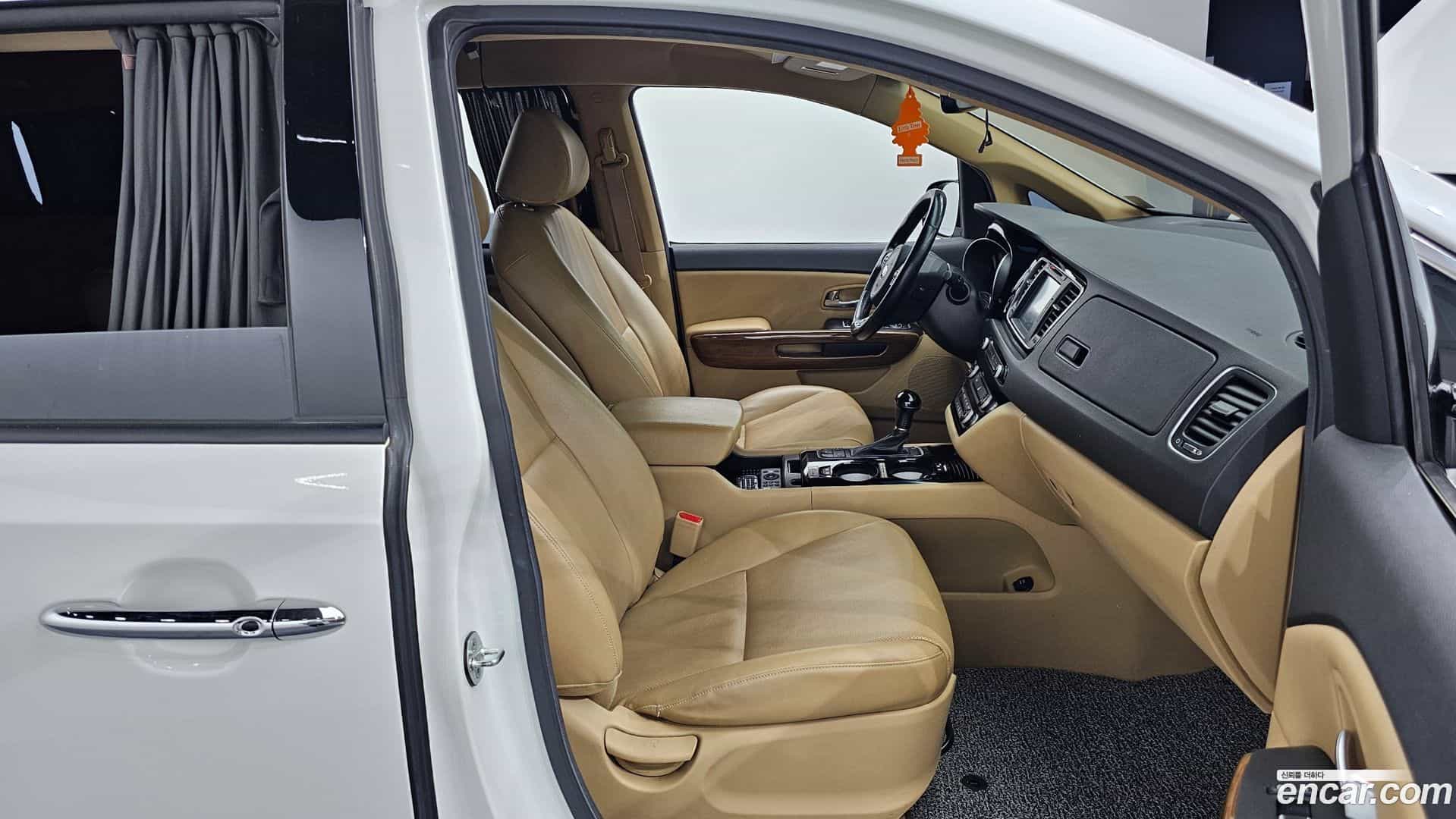 Canival Kia 2015.1-OPTION-015