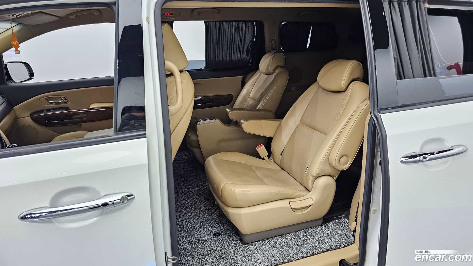 Canival Kia 2015.1-OPTION-016