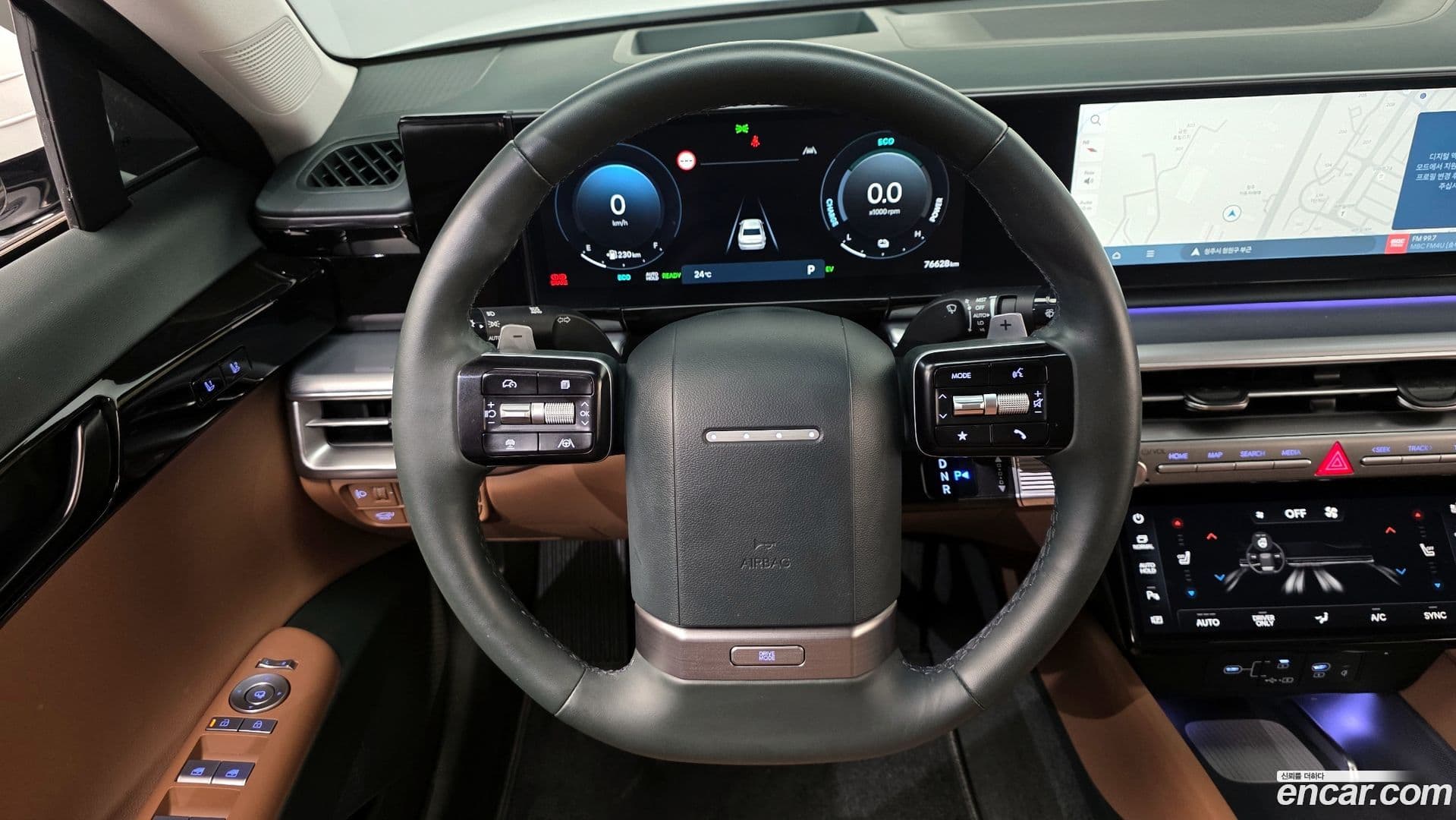 Main__Slider__Photo:Grandeur Hyundai 2024.0-14