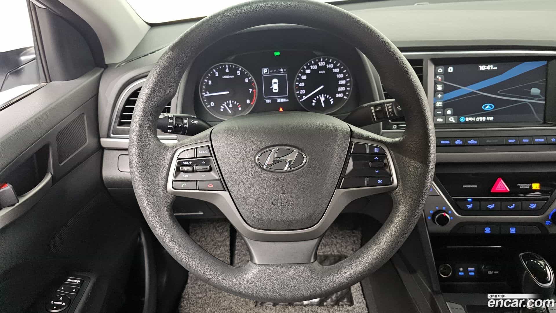 AVANTE Hyundai 2018.1-OPTION-017