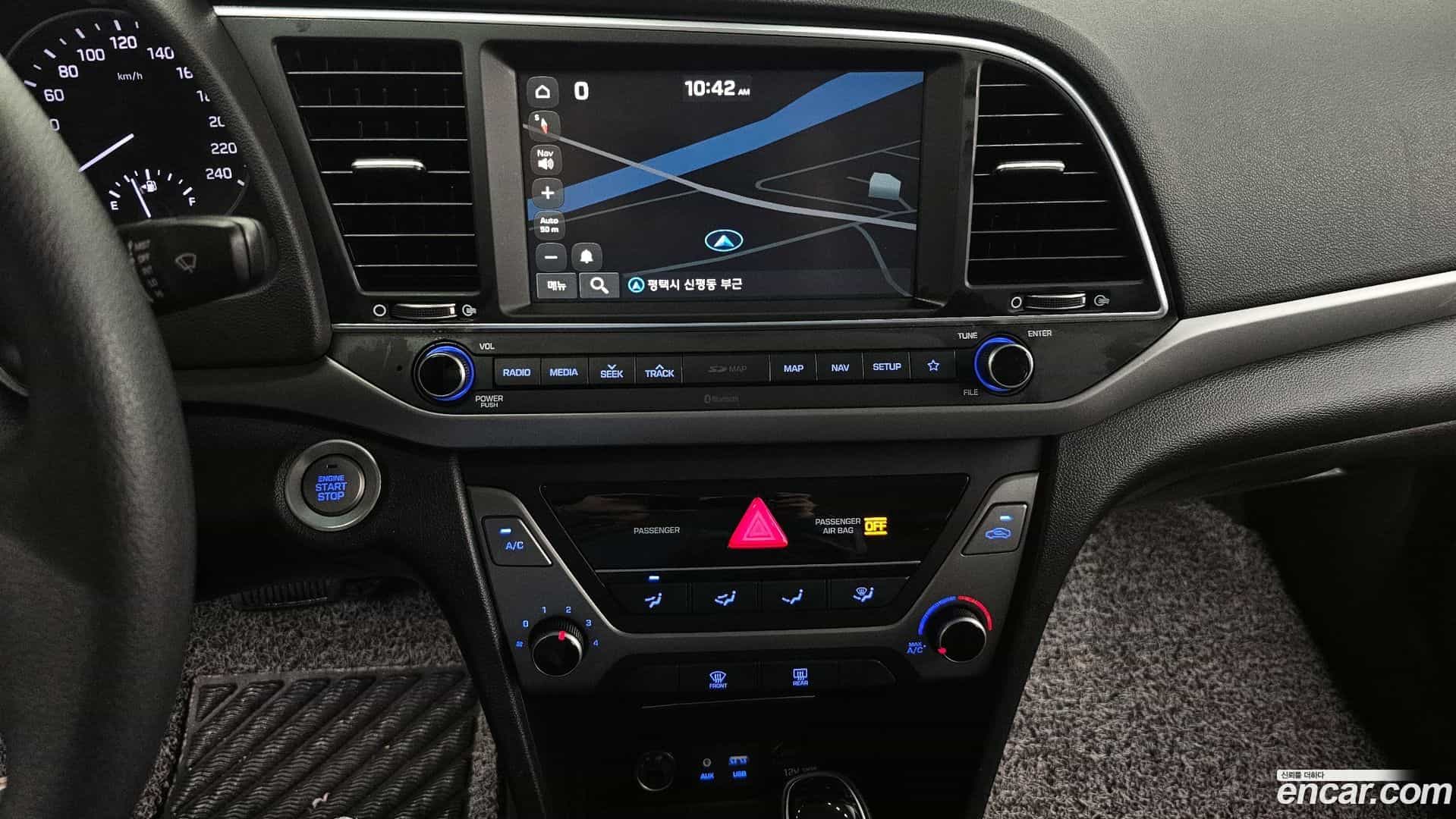 AVANTE Hyundai 2018.1-OPTION-018