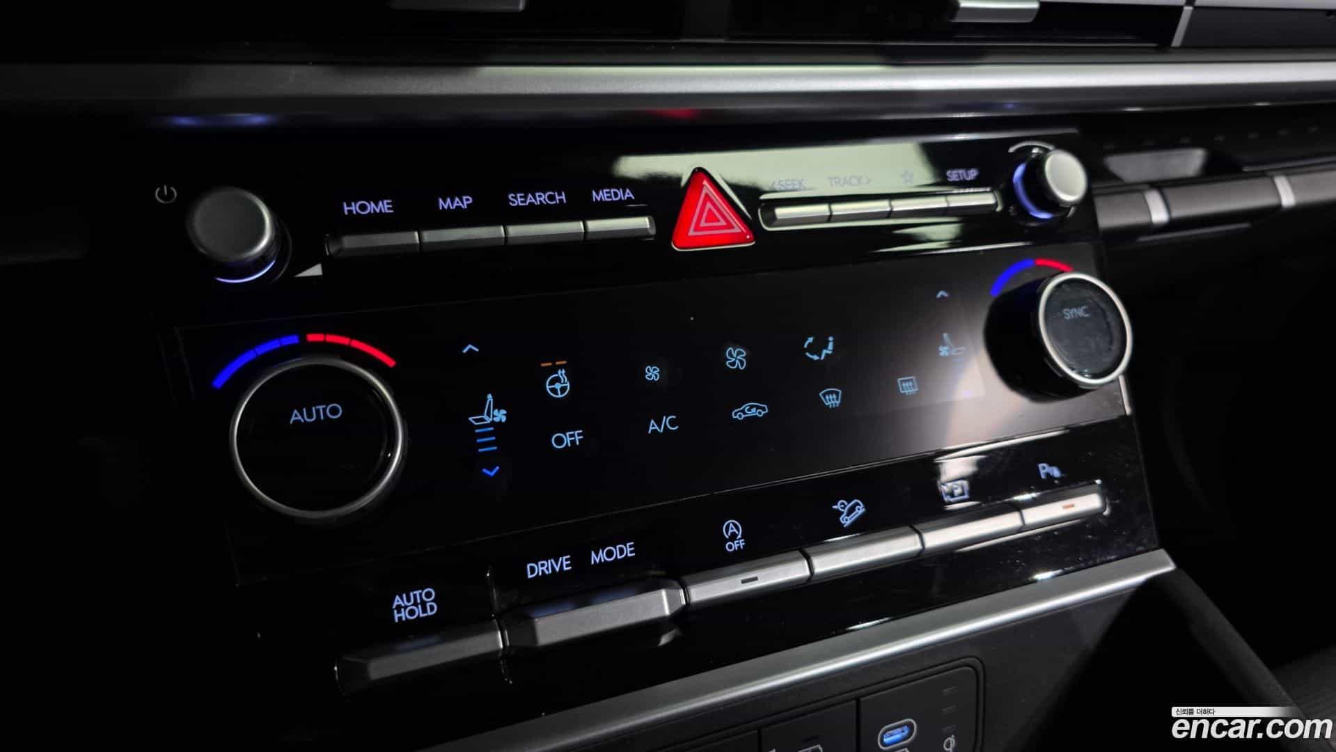 Santafe Hyundai 2023.8-OPTION-041