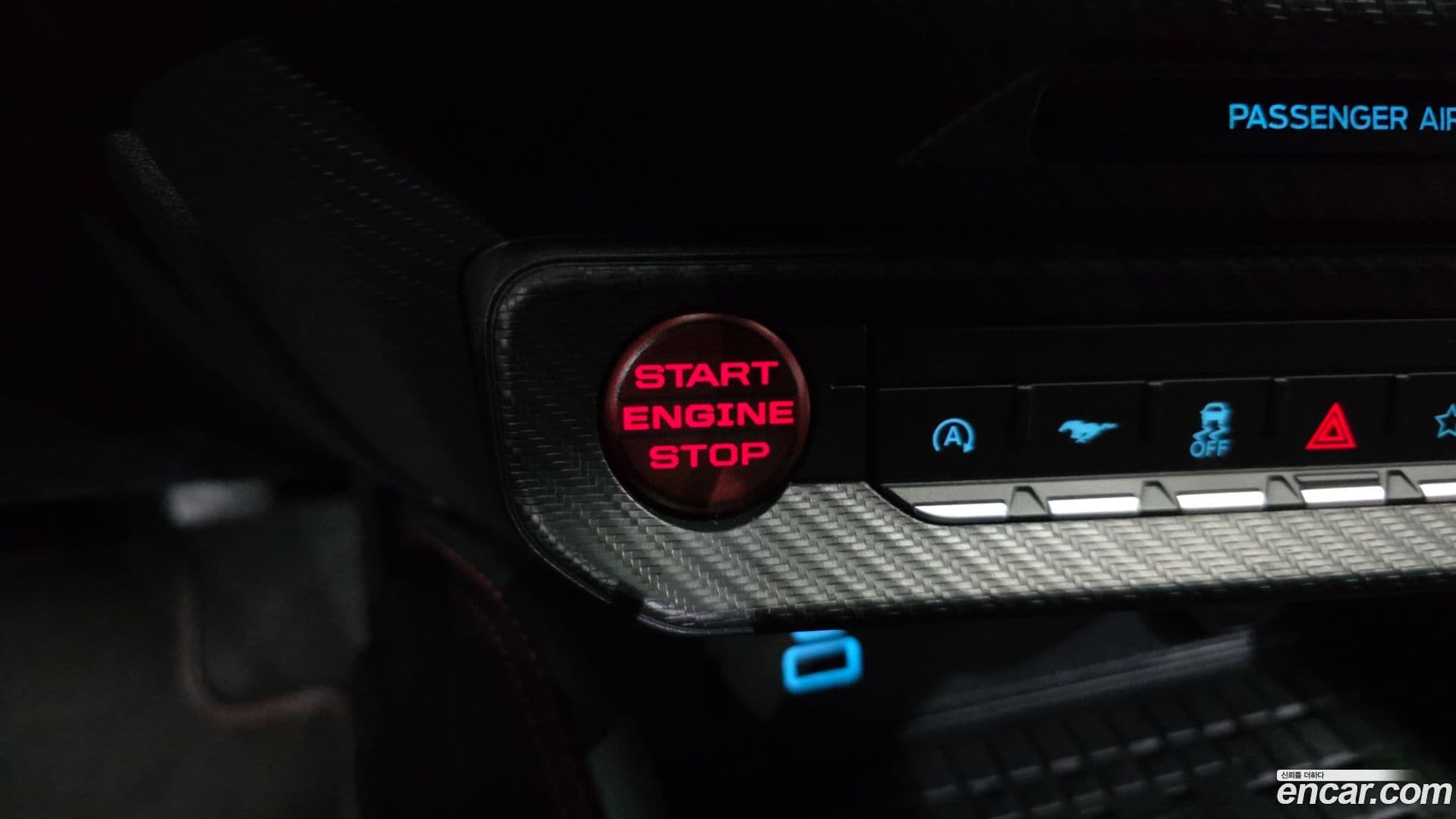 Main__Slider__Photo:Mustang Ford 2024.11-26