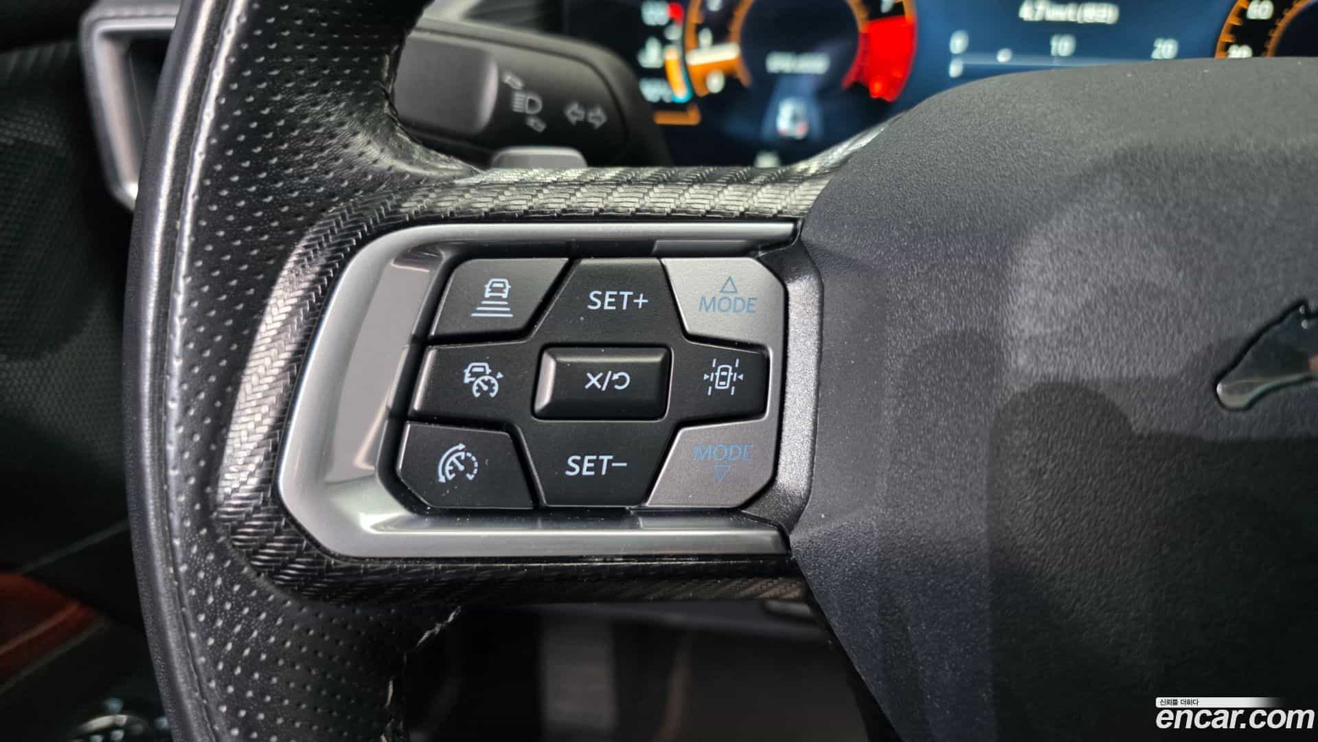Mustang Ford 2024.11-OPTION-042