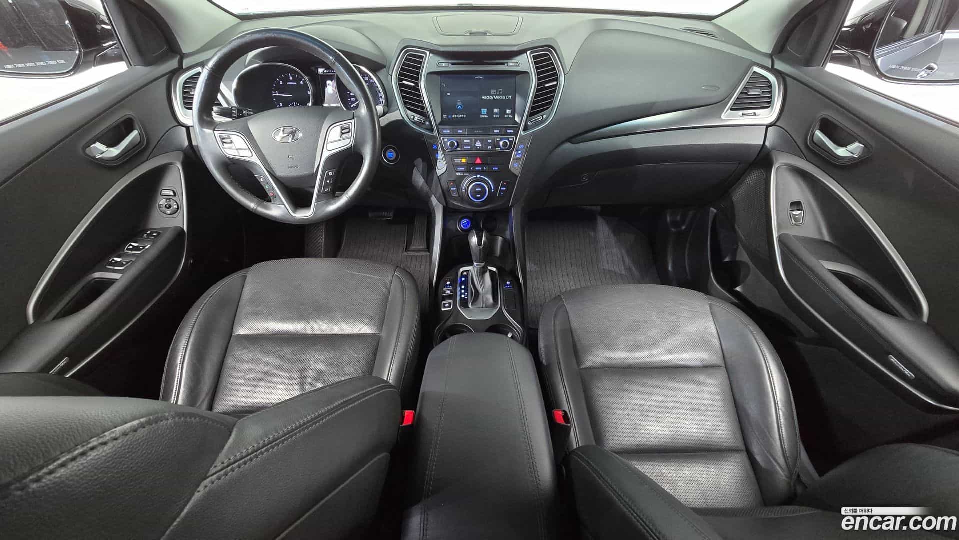 Santafe Hyundai 2016.9-INNER-007