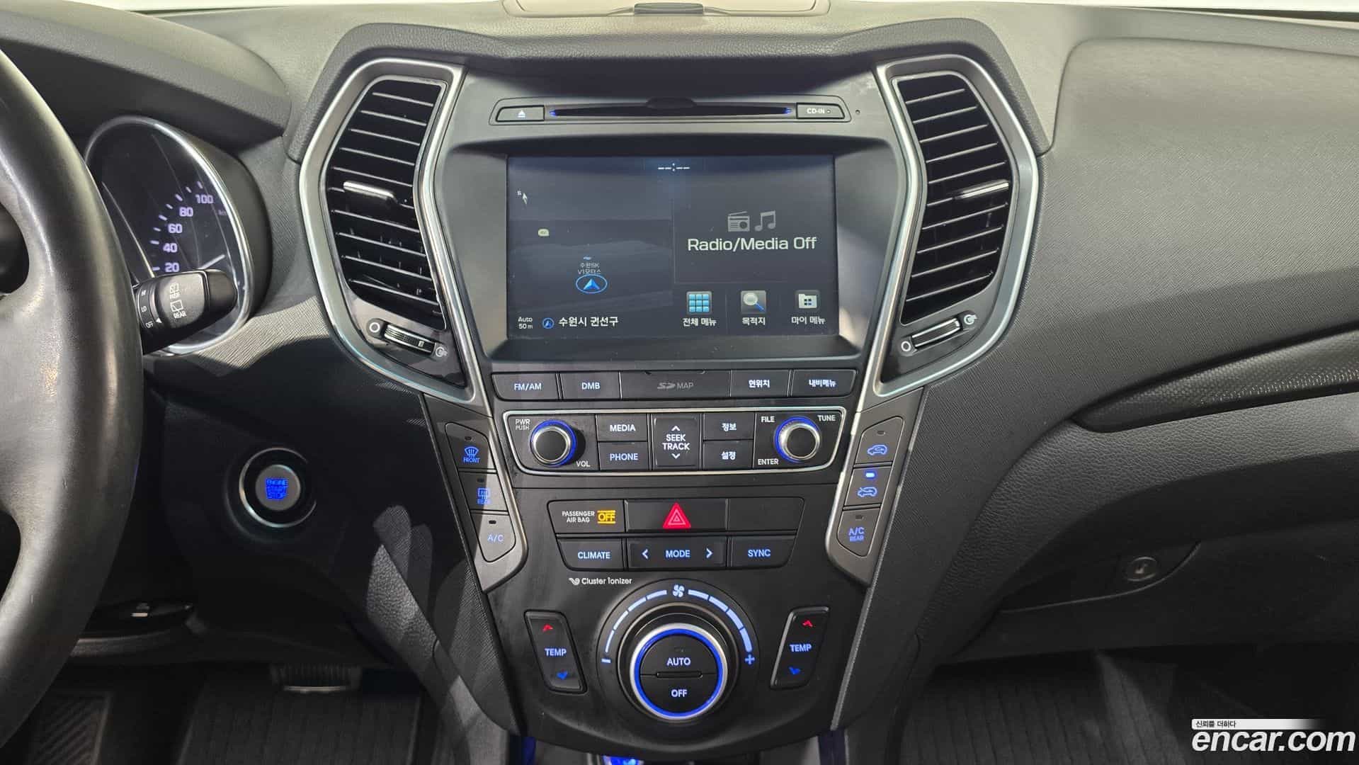 Santafe Hyundai 2016.9-OPTION-017
