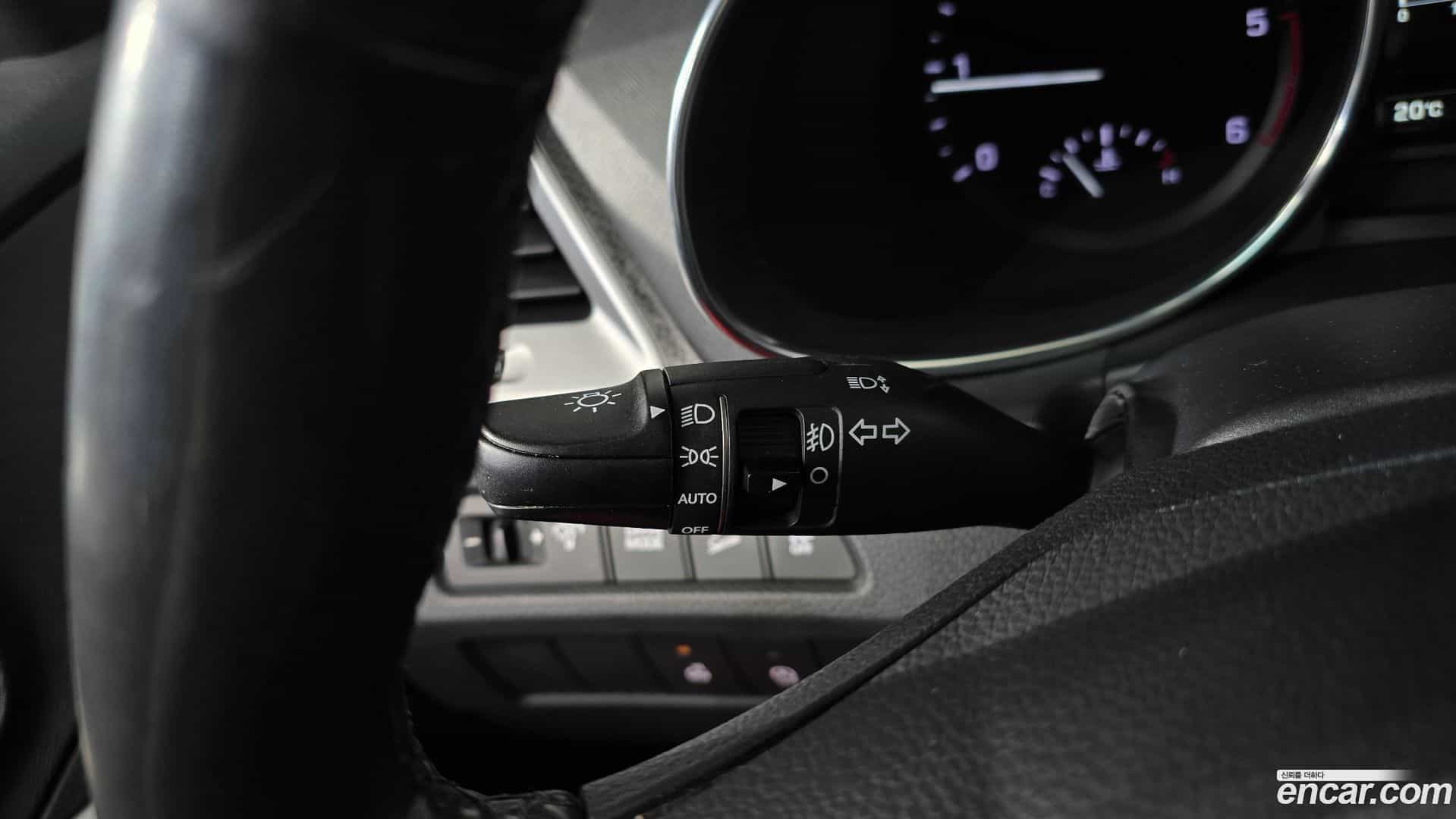 Santafe Hyundai 2016.9-OPTION-021