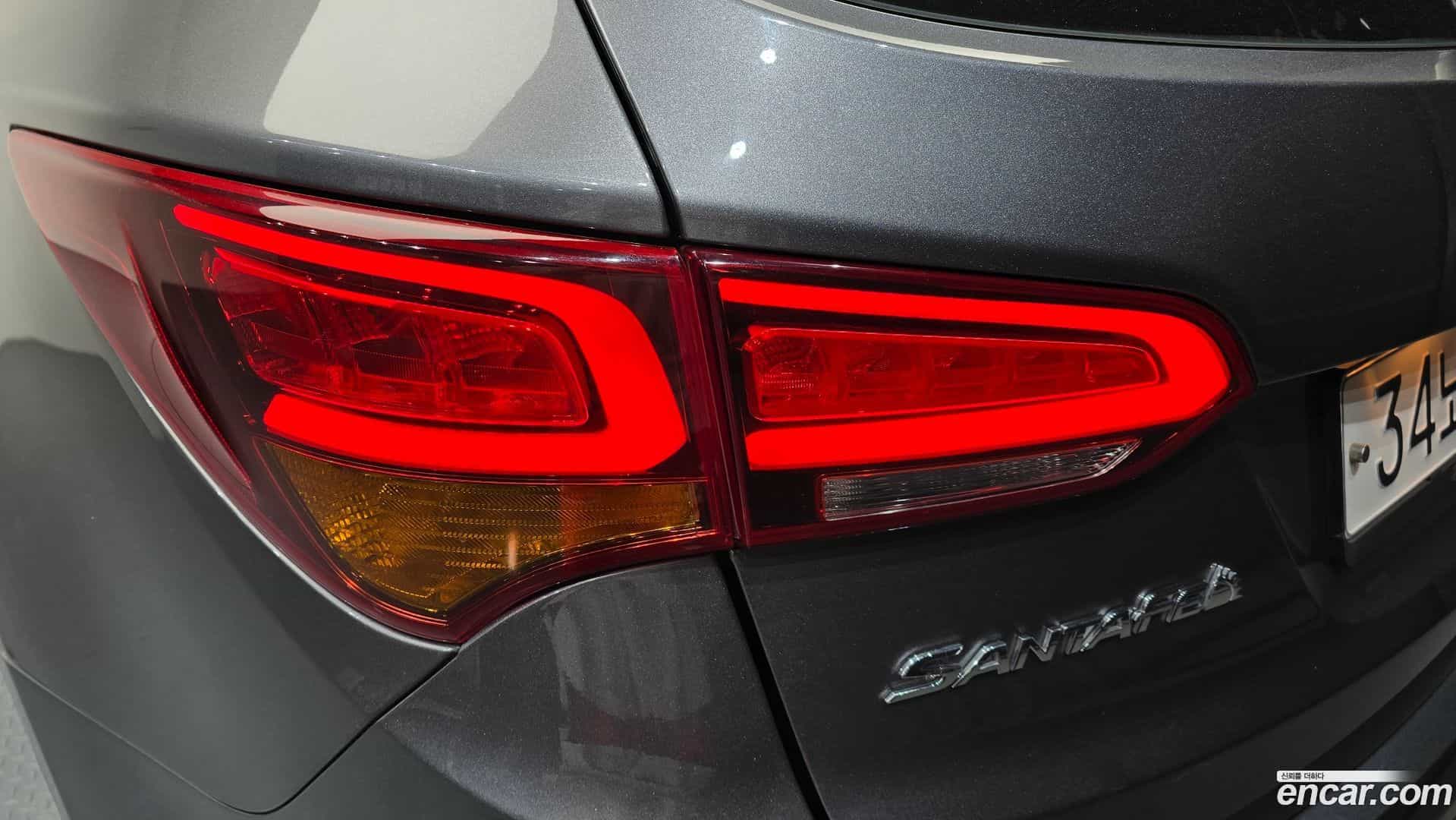 Santafe Hyundai 2016.9-OUTER-033