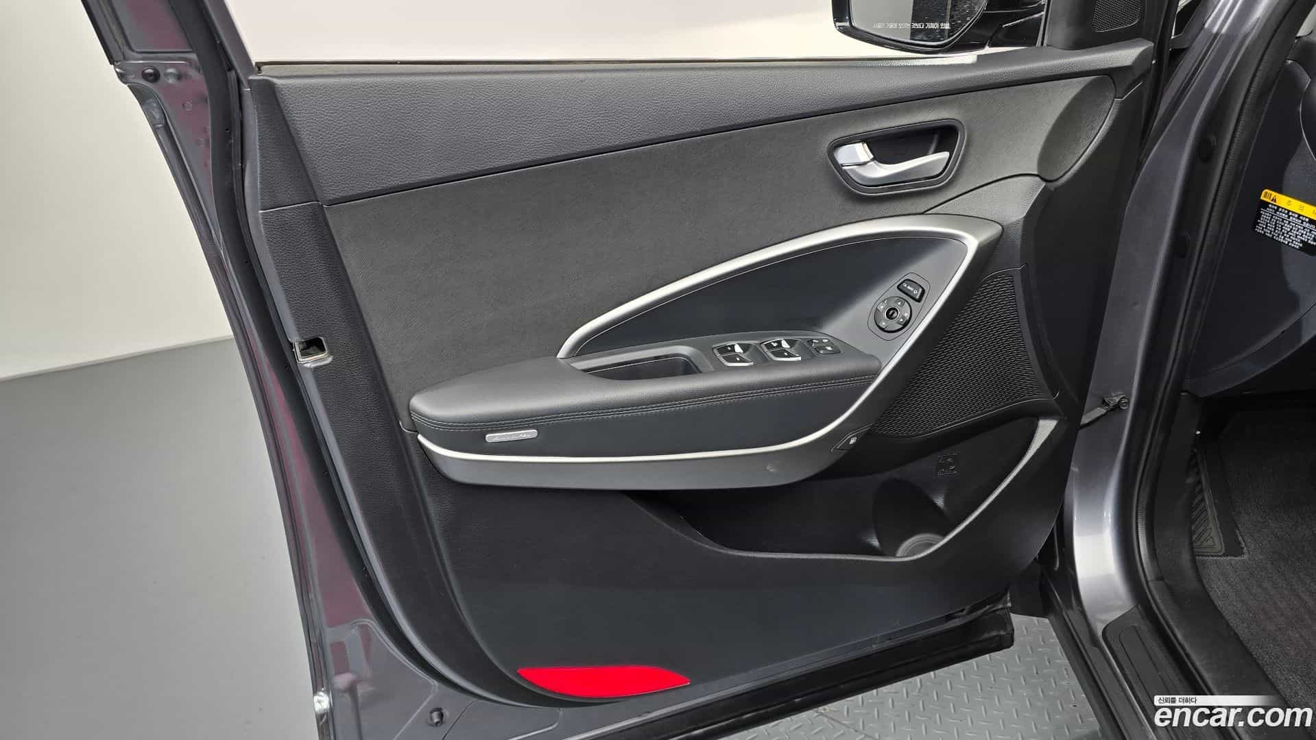 Santafe Hyundai 2016.9-INNER-034