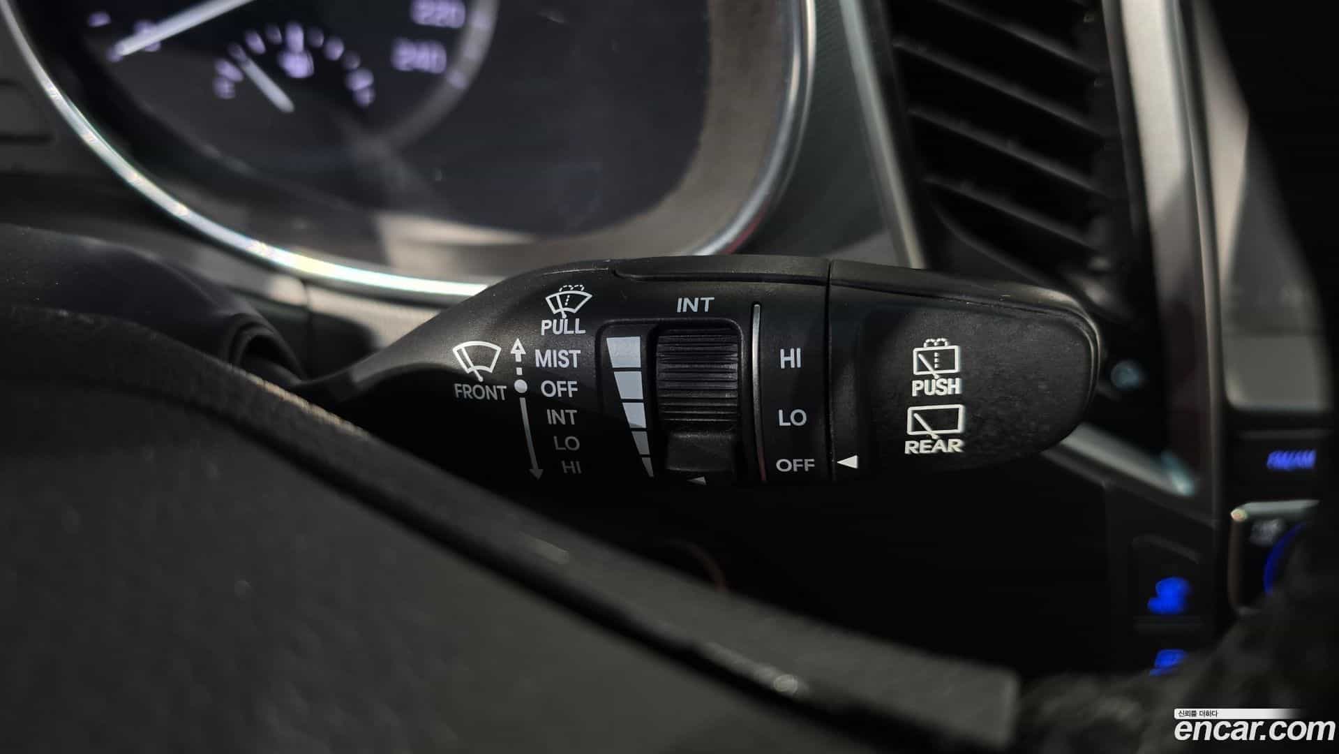 Santafe Hyundai 2016.9-OPTION-041
