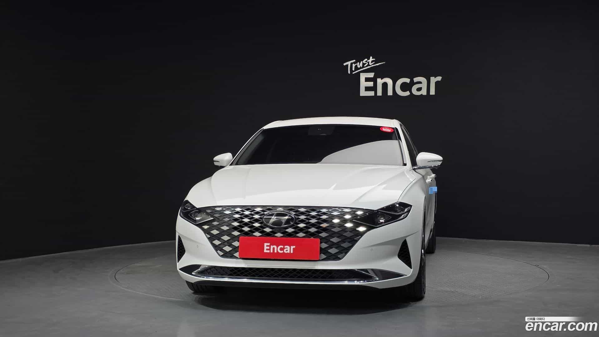 Grandeur Hyundai 2020.7-OUTER-003