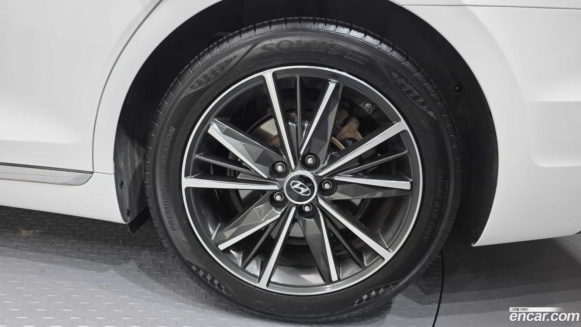 Grandeur Hyundai 2020.7-OUTER-031