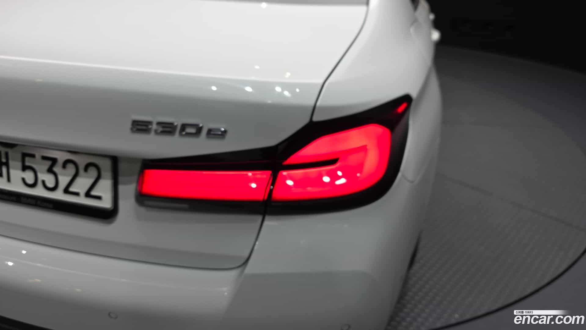5-Series BMW 2021.3-OUTER-033