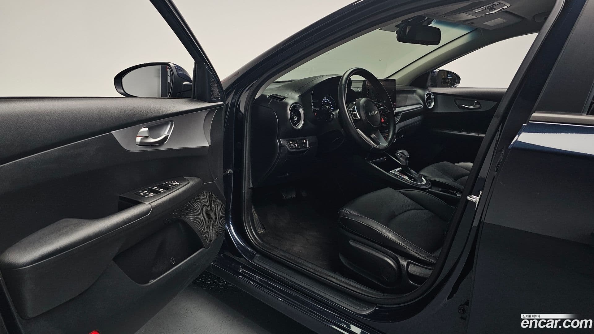 Main__Slider__Photo:K3 Kia 2021.6-9