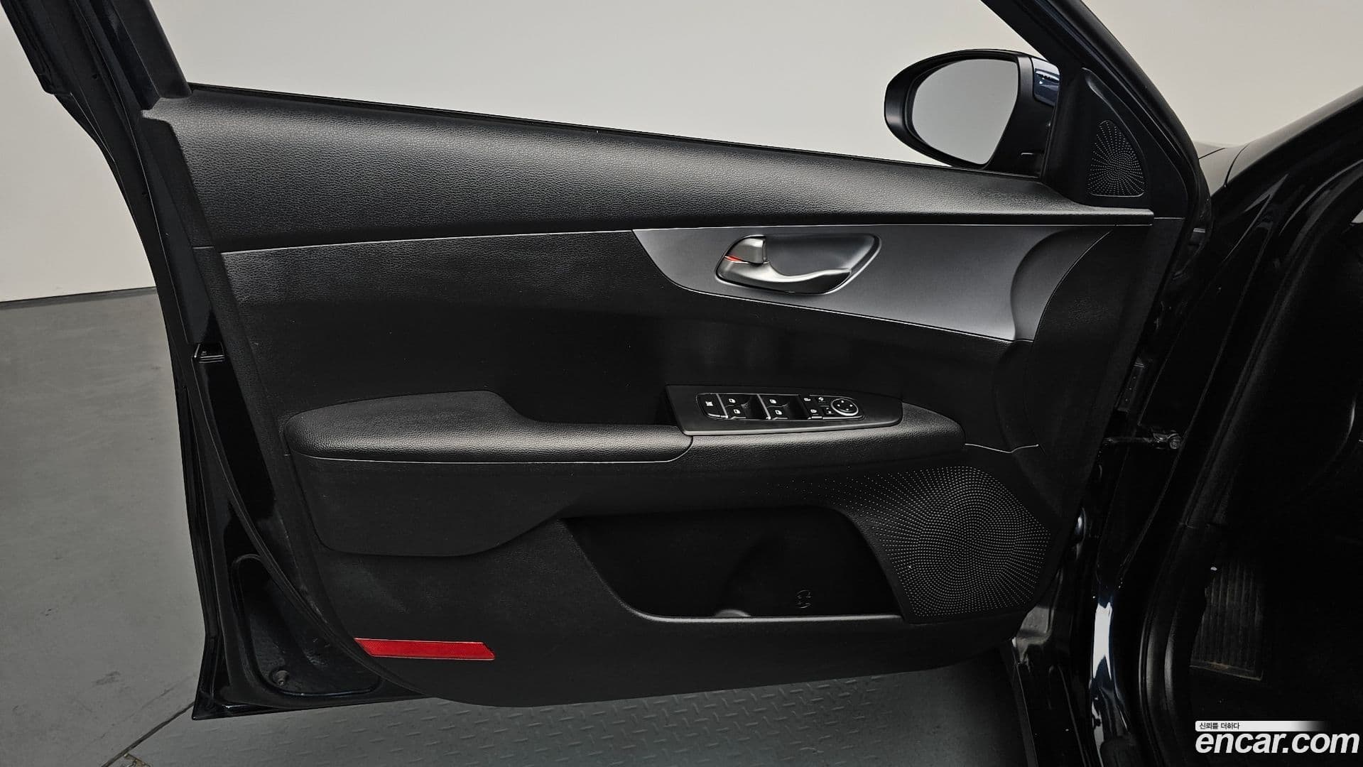 Main__Slider__Photo:K3 Kia 2021.6-23