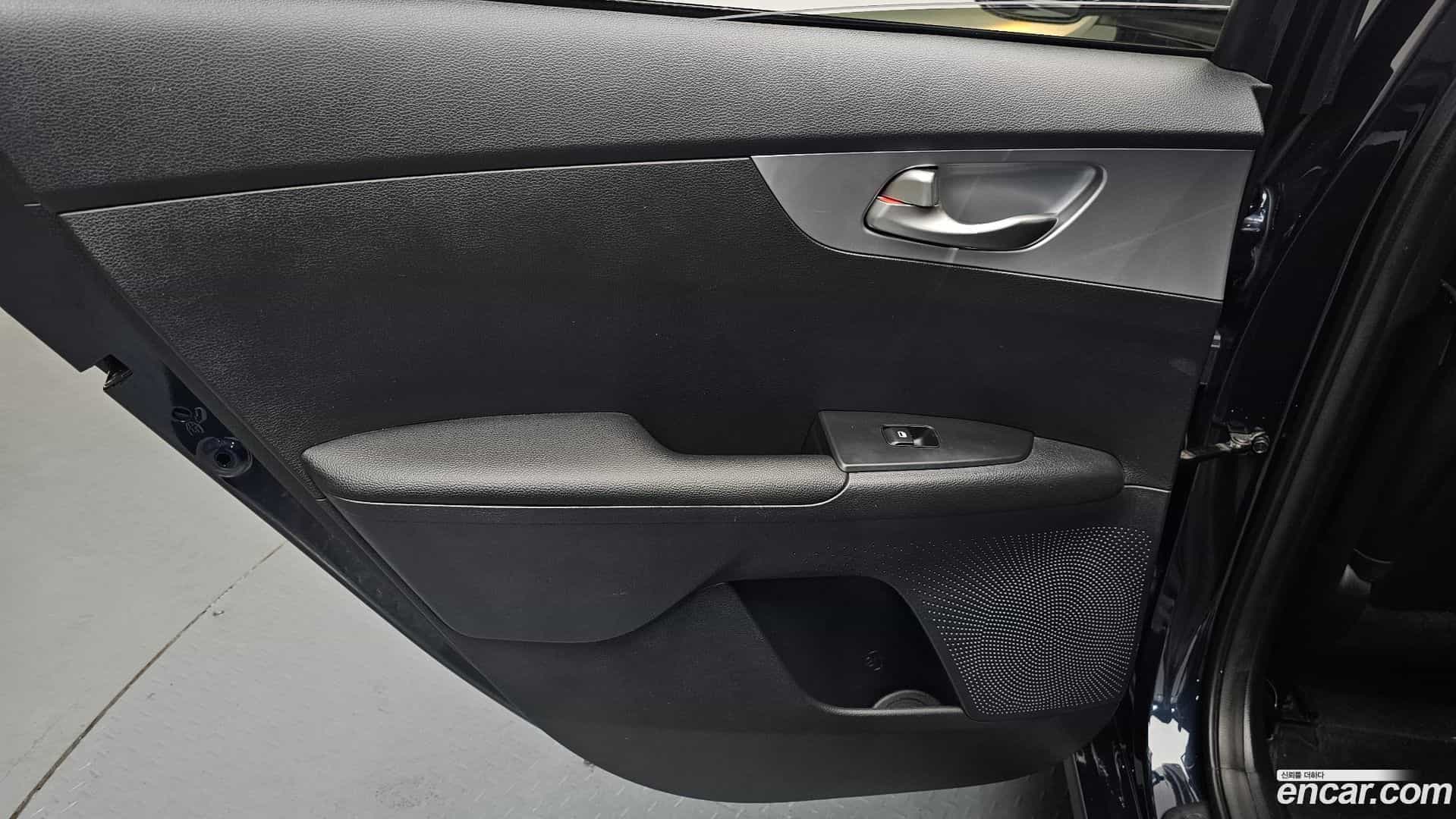 K3 Kia 2021.6-INNER-035