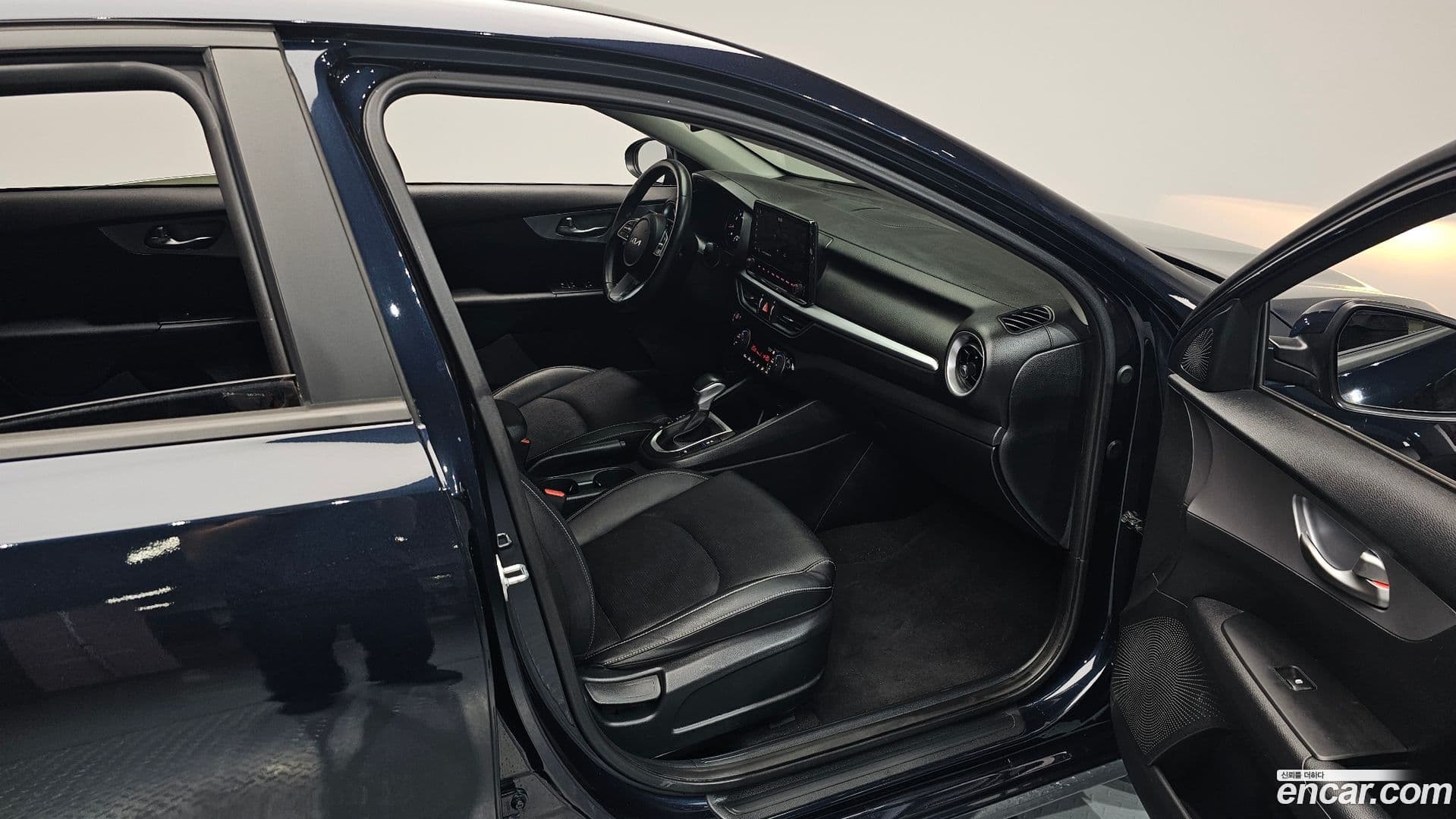 Main__Slider__Photo:K3 Kia 2021.6-25