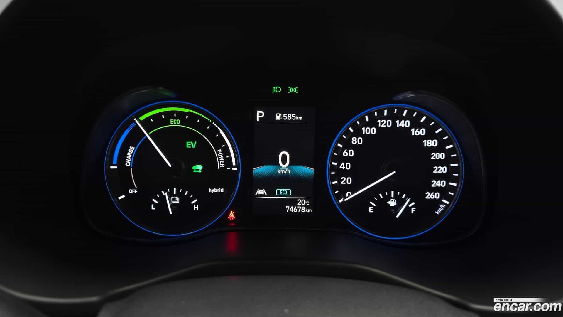 Kona Hyundai 2021.2-INNER-008