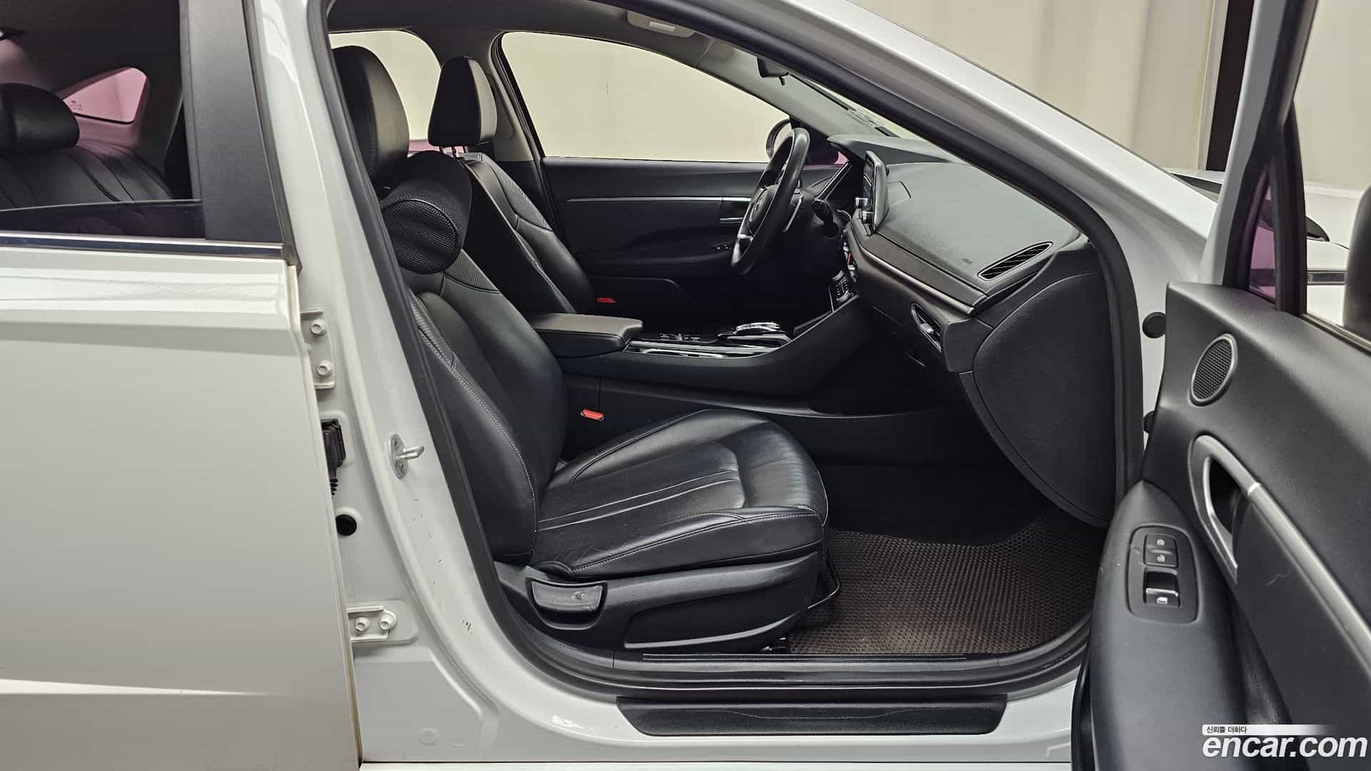 Sonata Hyundai 2019.3-OPTION-015