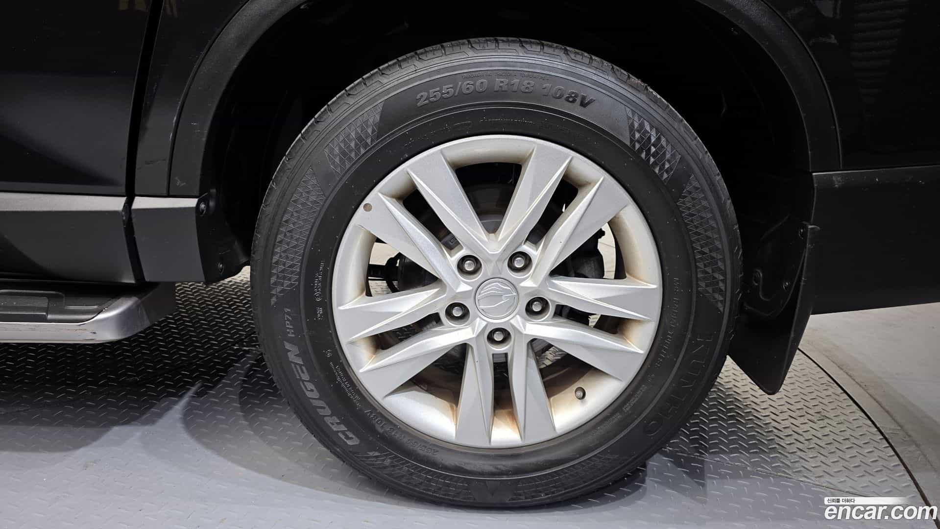 Rexton KG Mobility 2018.5-OUTER-031
