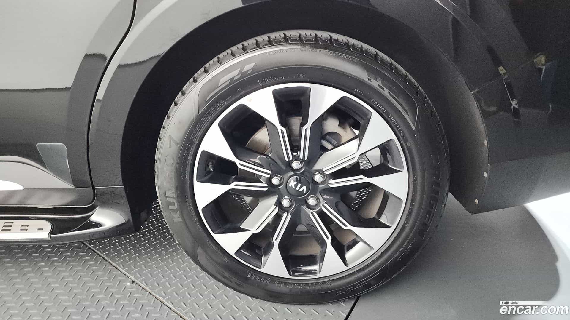 Canival Kia 2021.0-OUTER-031