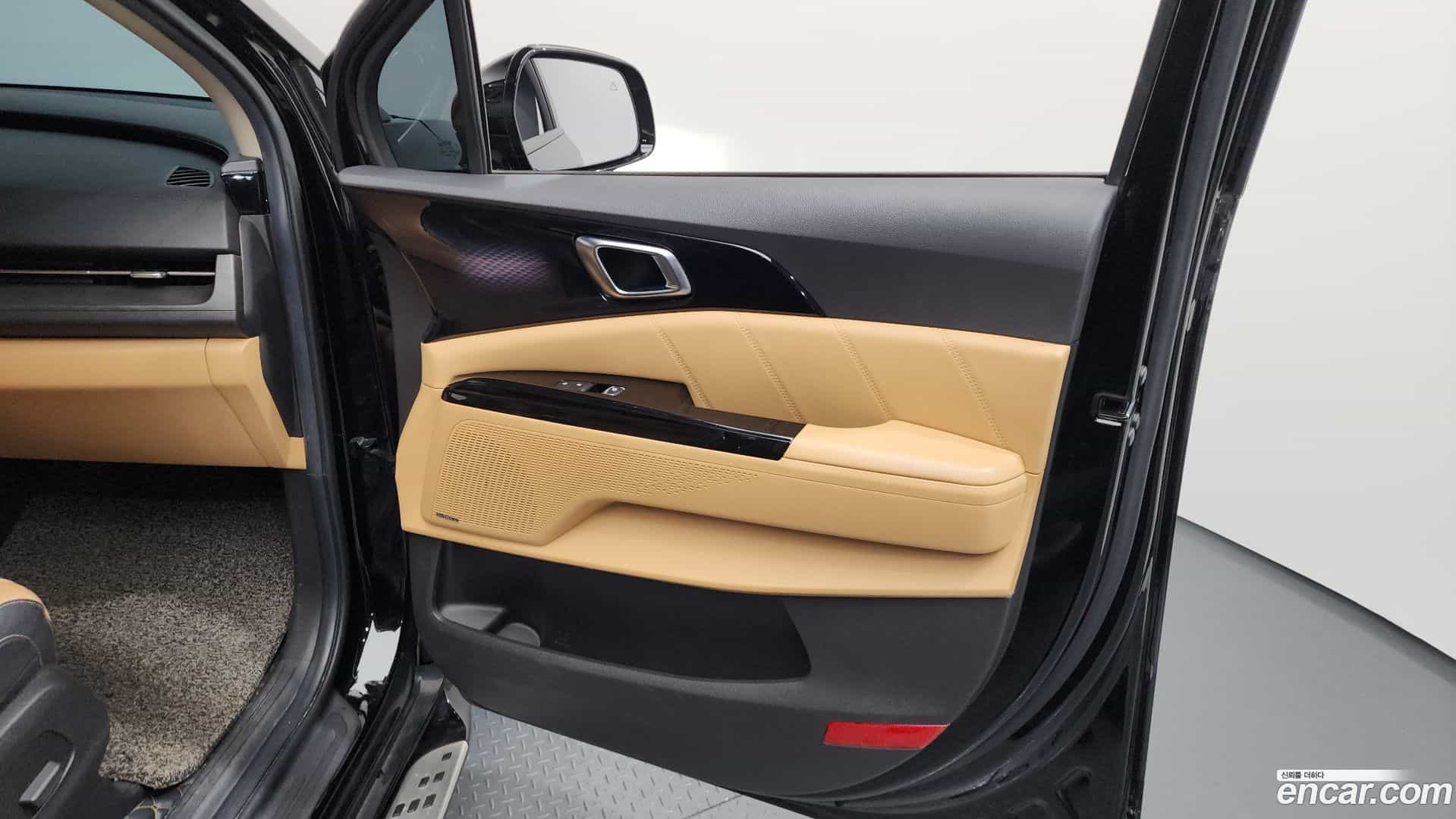 Canival Kia 2021.0-INNER-035