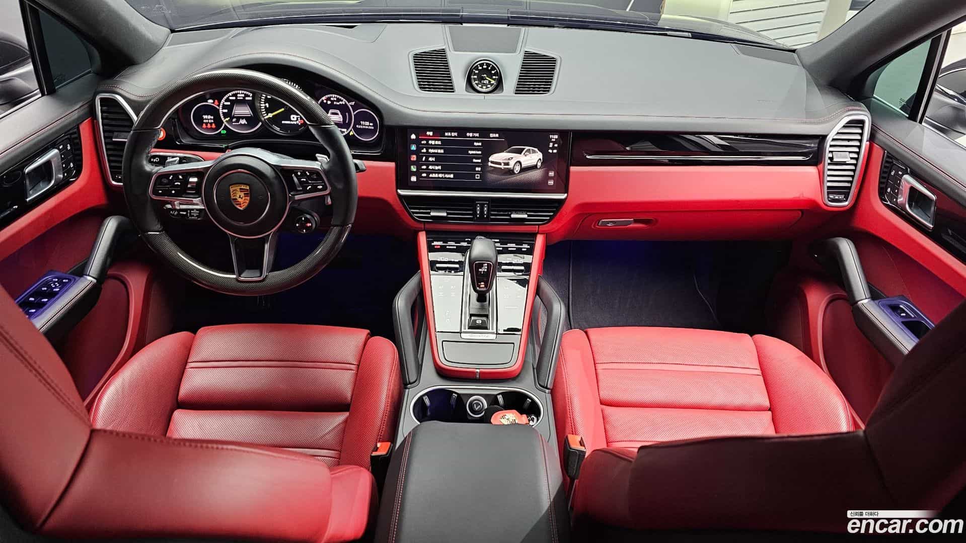 Cayenne Porsche 2022.1-INNER-007