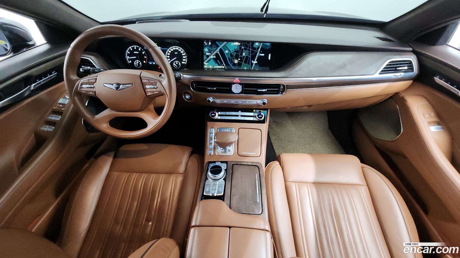Main__Slider__Photo:G90 Genesis 2020.10-6