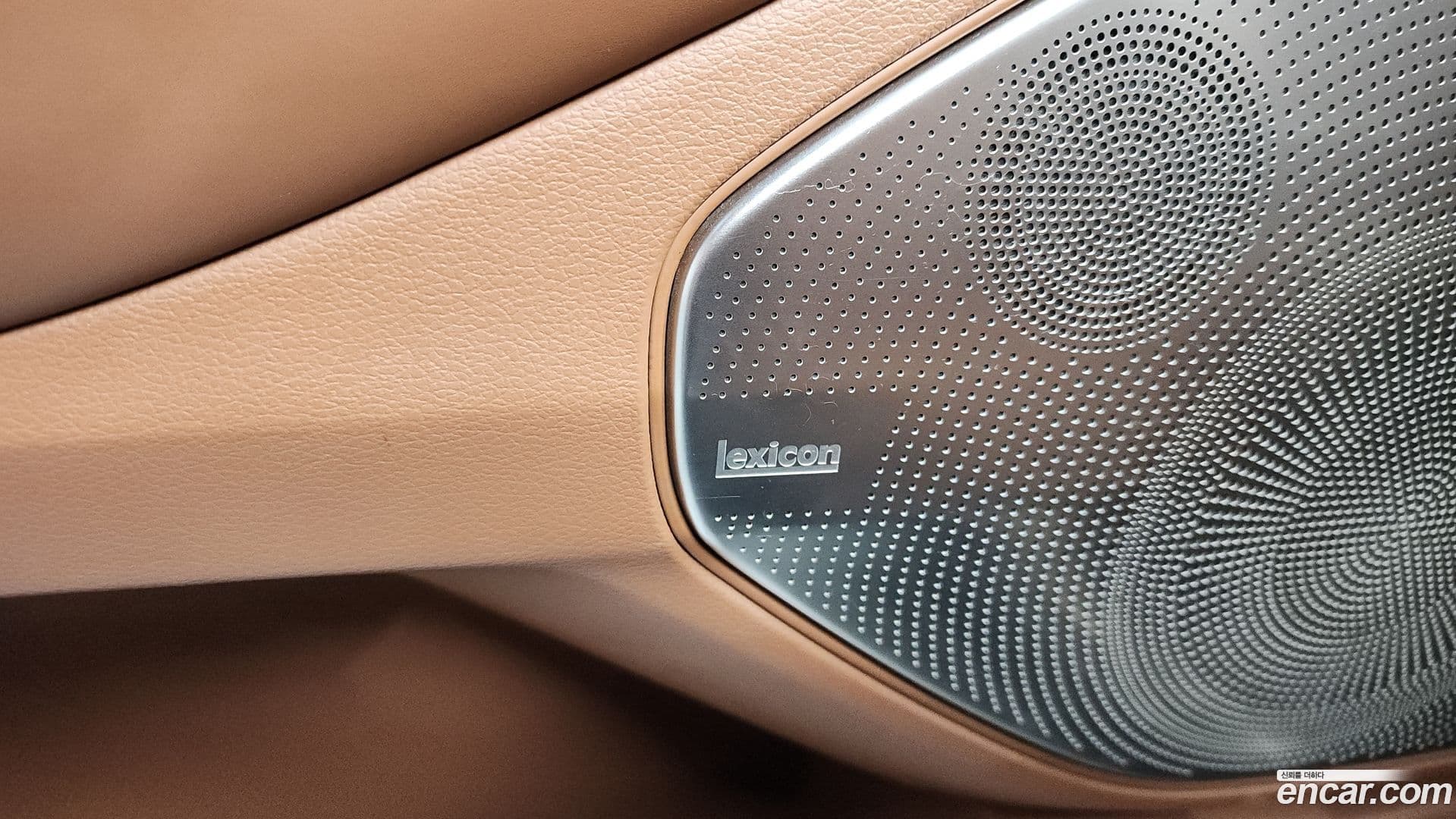 Main__Slider__Photo:G90 Genesis 2020.10-33
