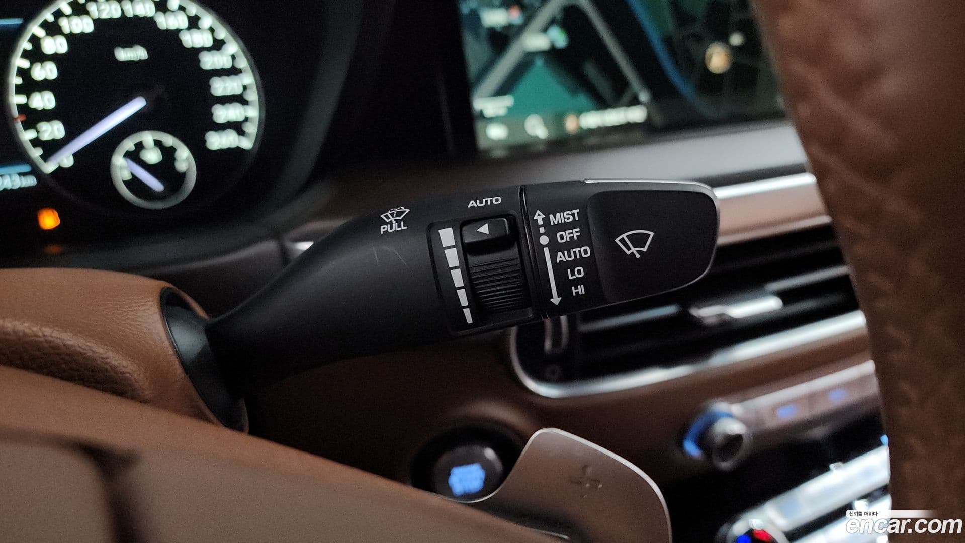 Main__Slider__Photo:G90 Genesis 2020.10-35