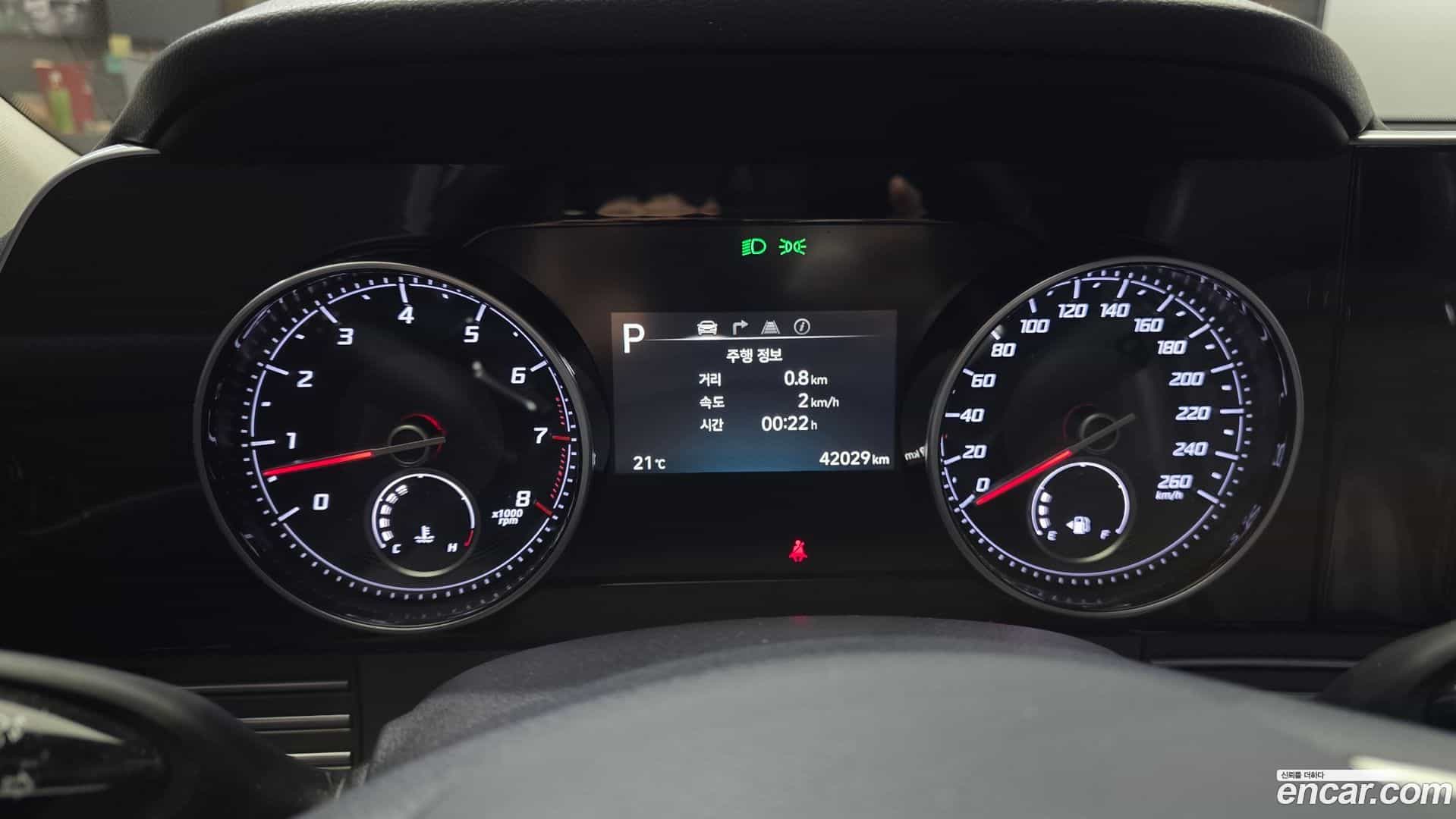 Grandeur Hyundai 2022.2-INNER-008