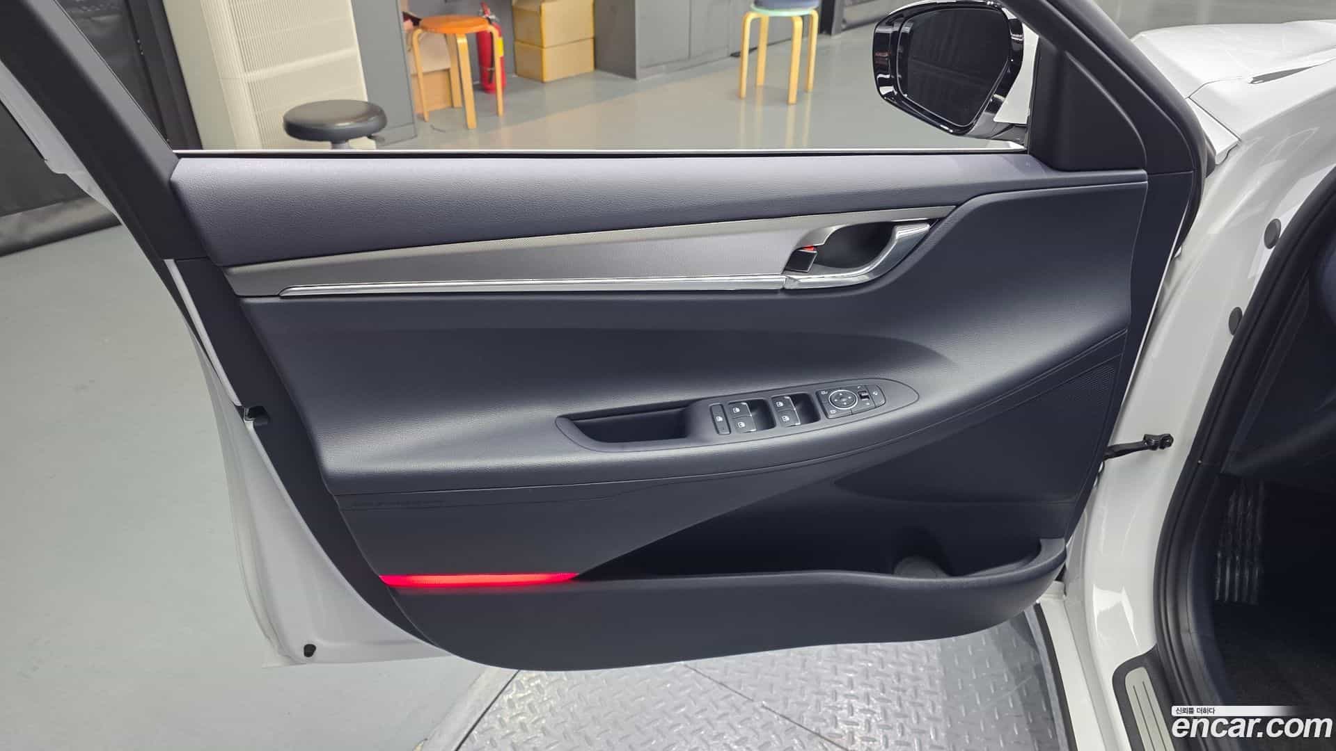 Grandeur Hyundai 2022.2-INNER-034