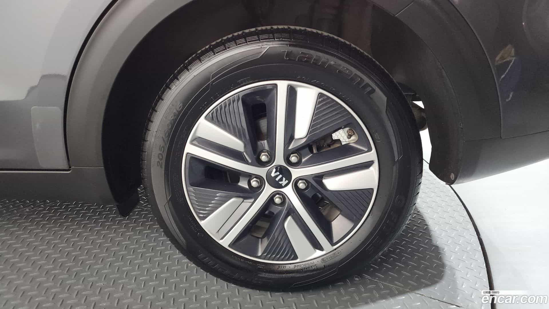 Niro Kia 2021.2-OUTER-031