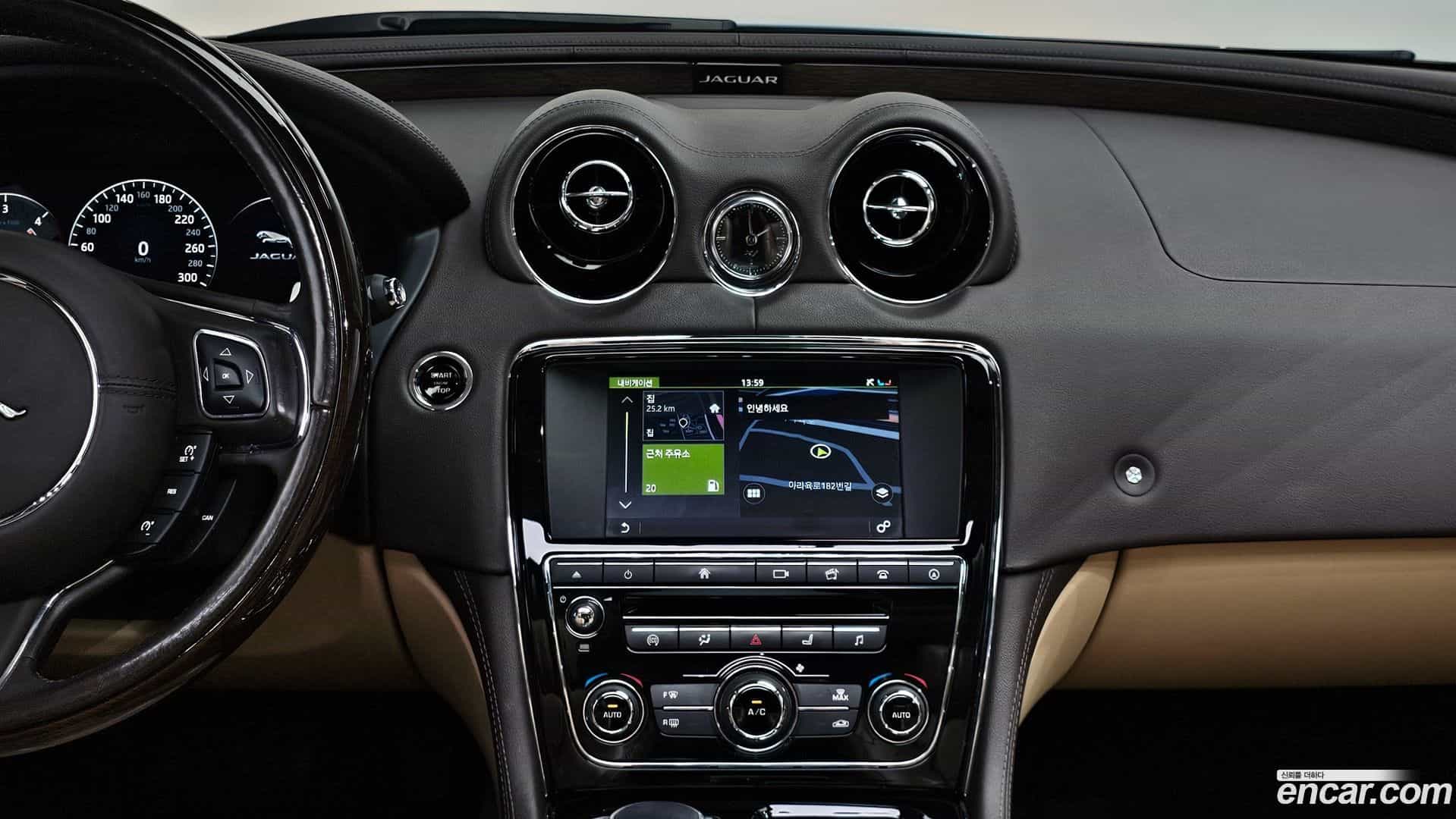 XJ Jaguar 2017.11-OPTION-018