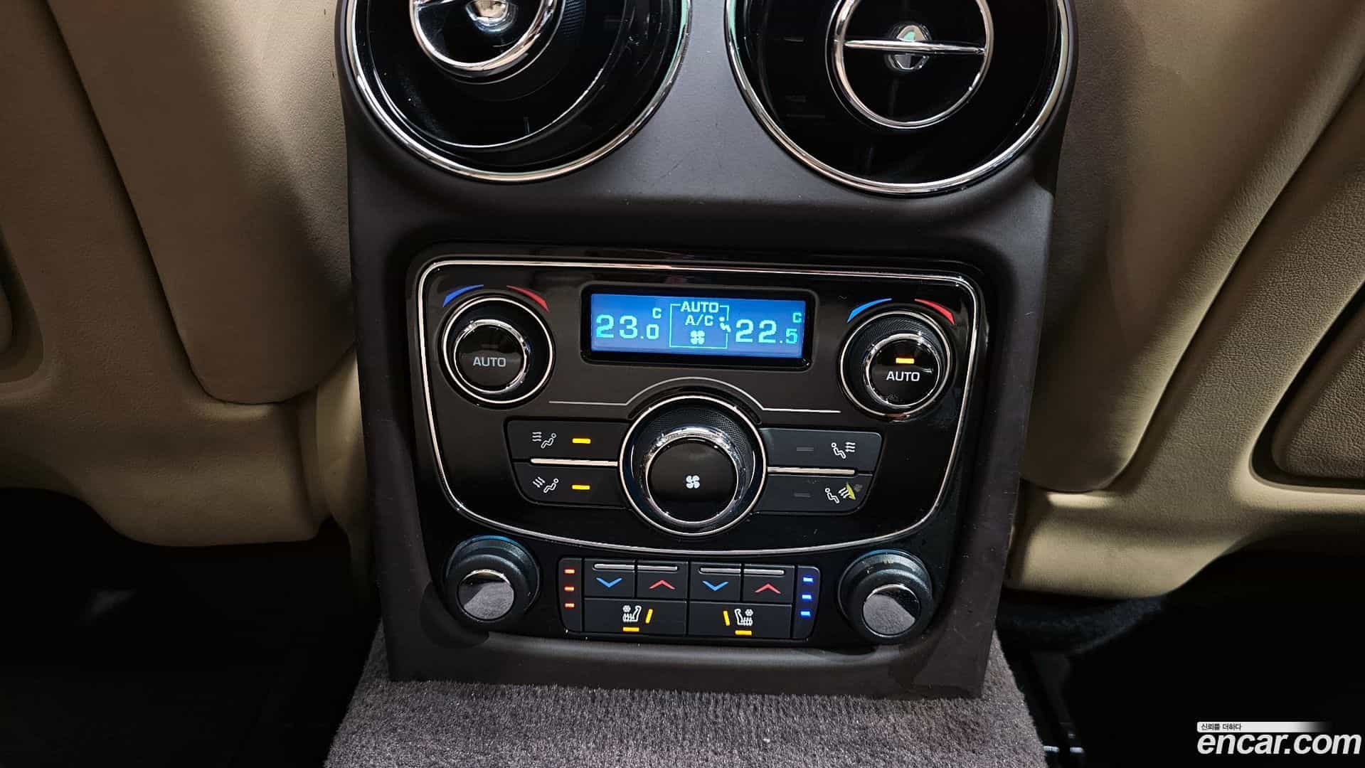 XJ Jaguar 2017.11-OPTION-023