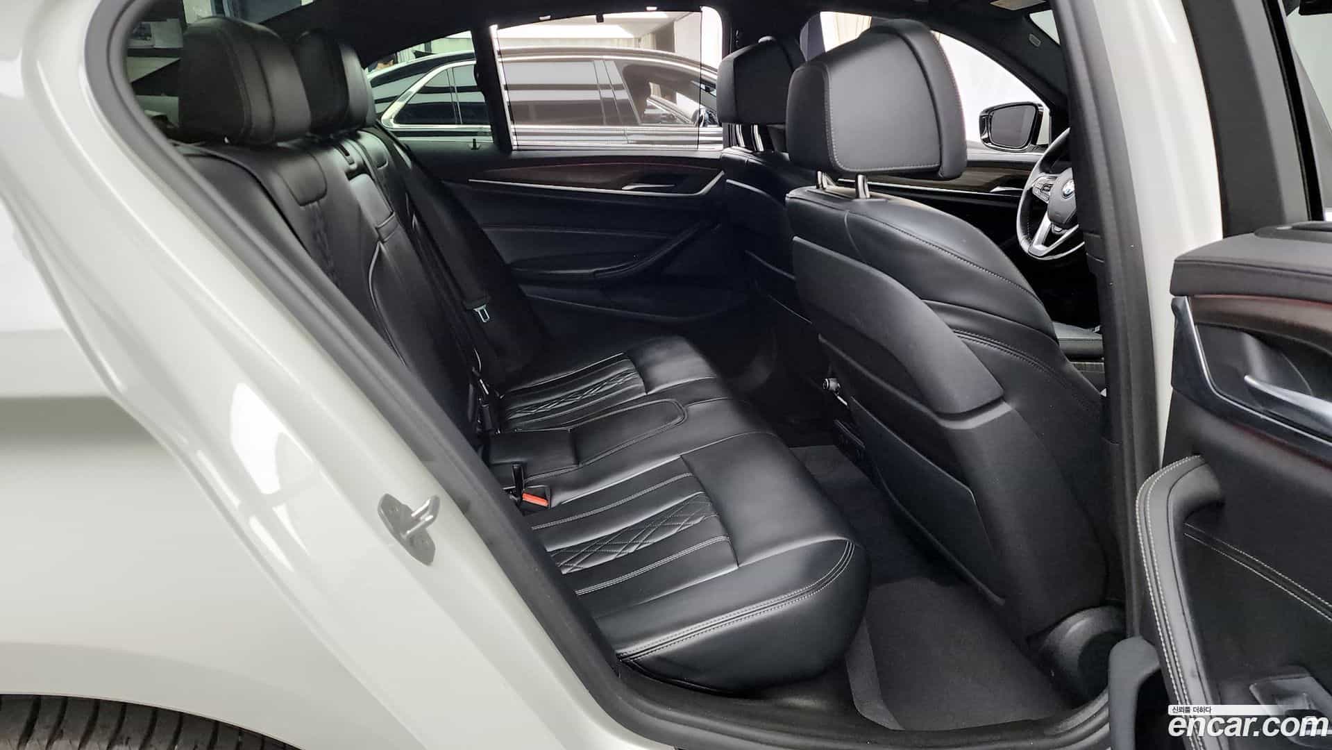 5-Series BMW 2018.0-OPTION-016