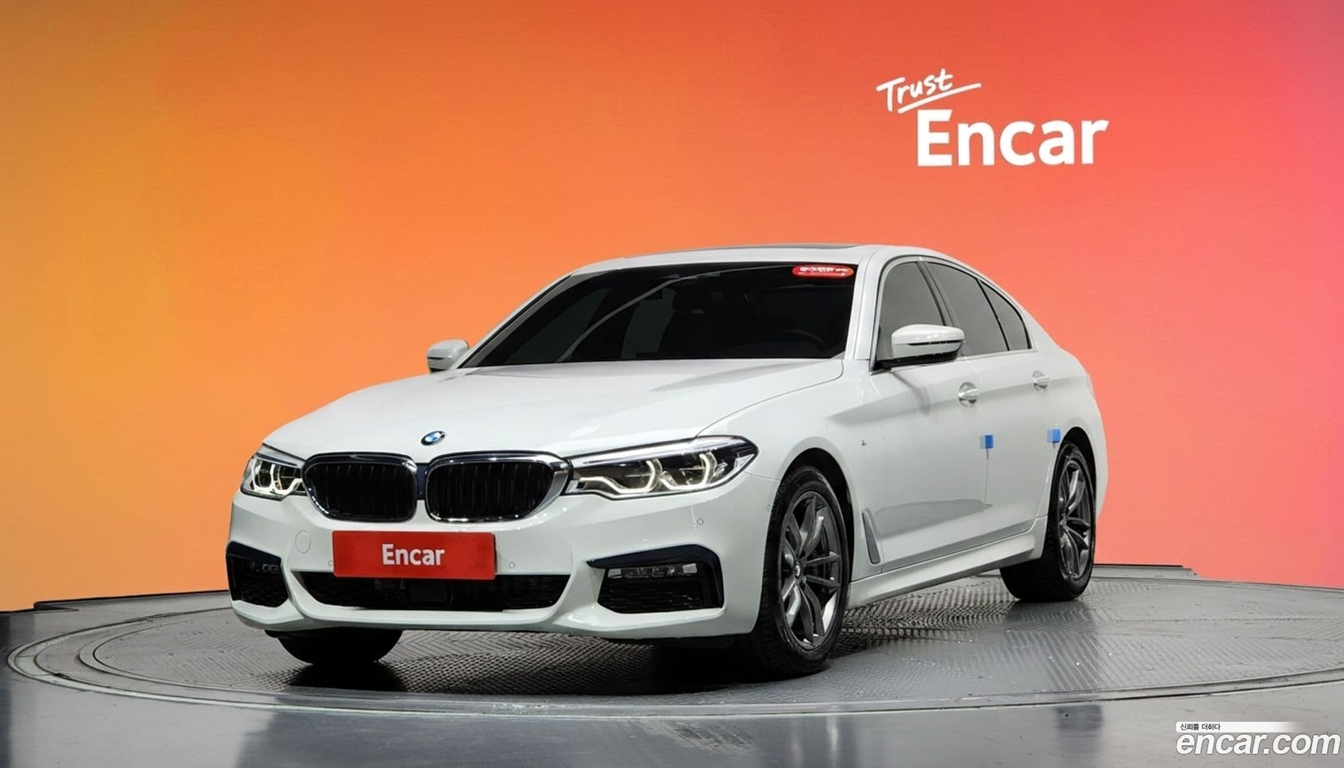 Main__Slider__Photo:5-Series BMW 2018.0-0