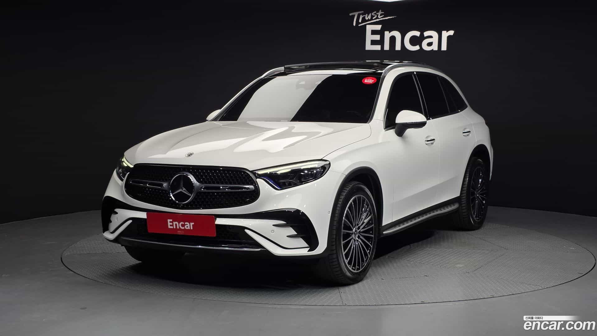 GLC-Class Mercedes-Benz 2024.2-OUTER-001