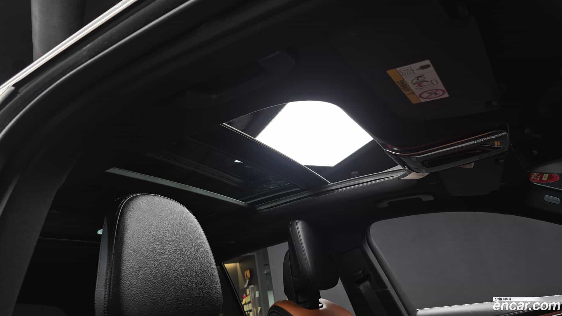 GLC-Class Mercedes-Benz 2024.2-OPTION-019