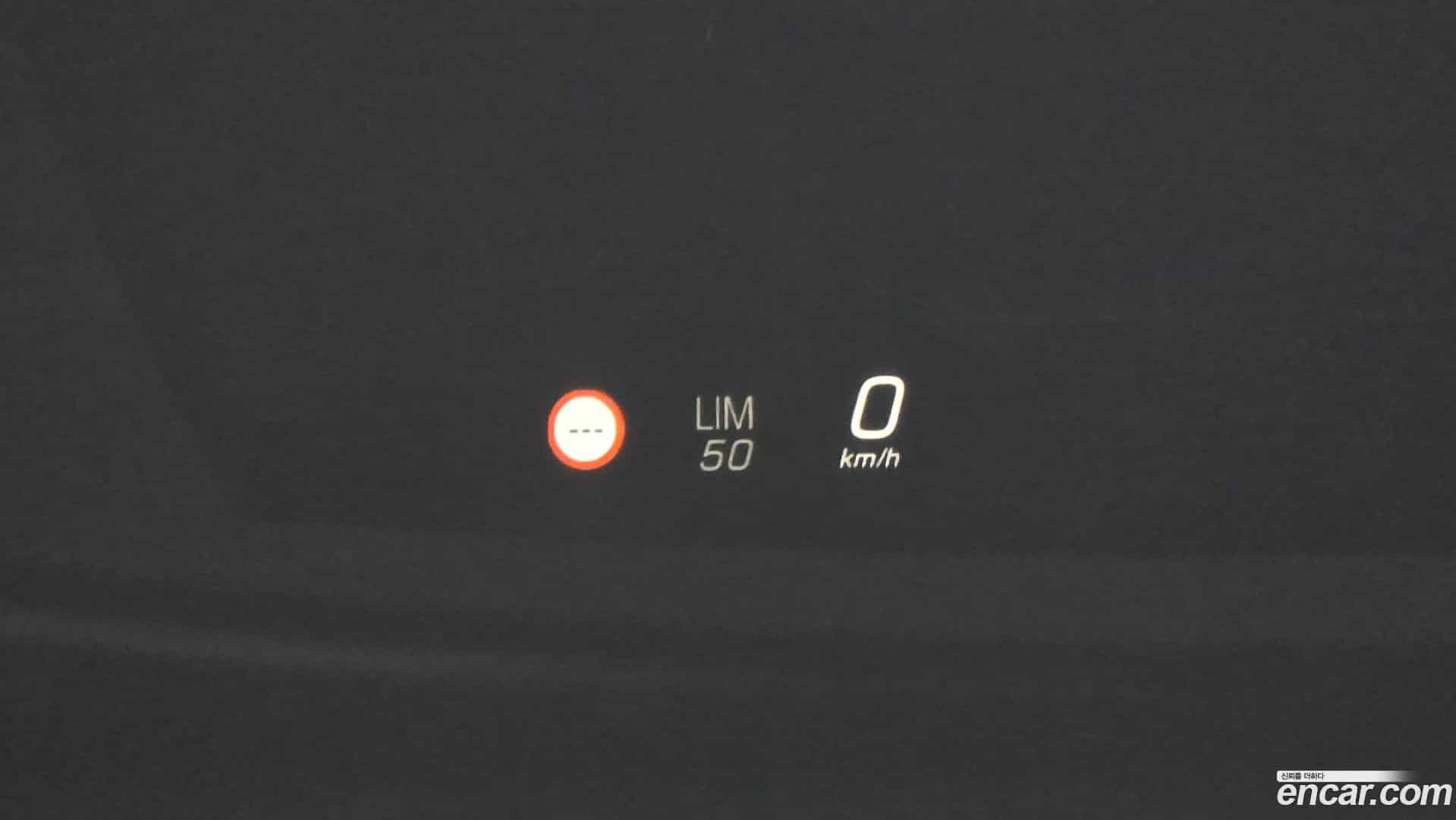 GLC-Class Mercedes-Benz 2024.2-OPTION-020