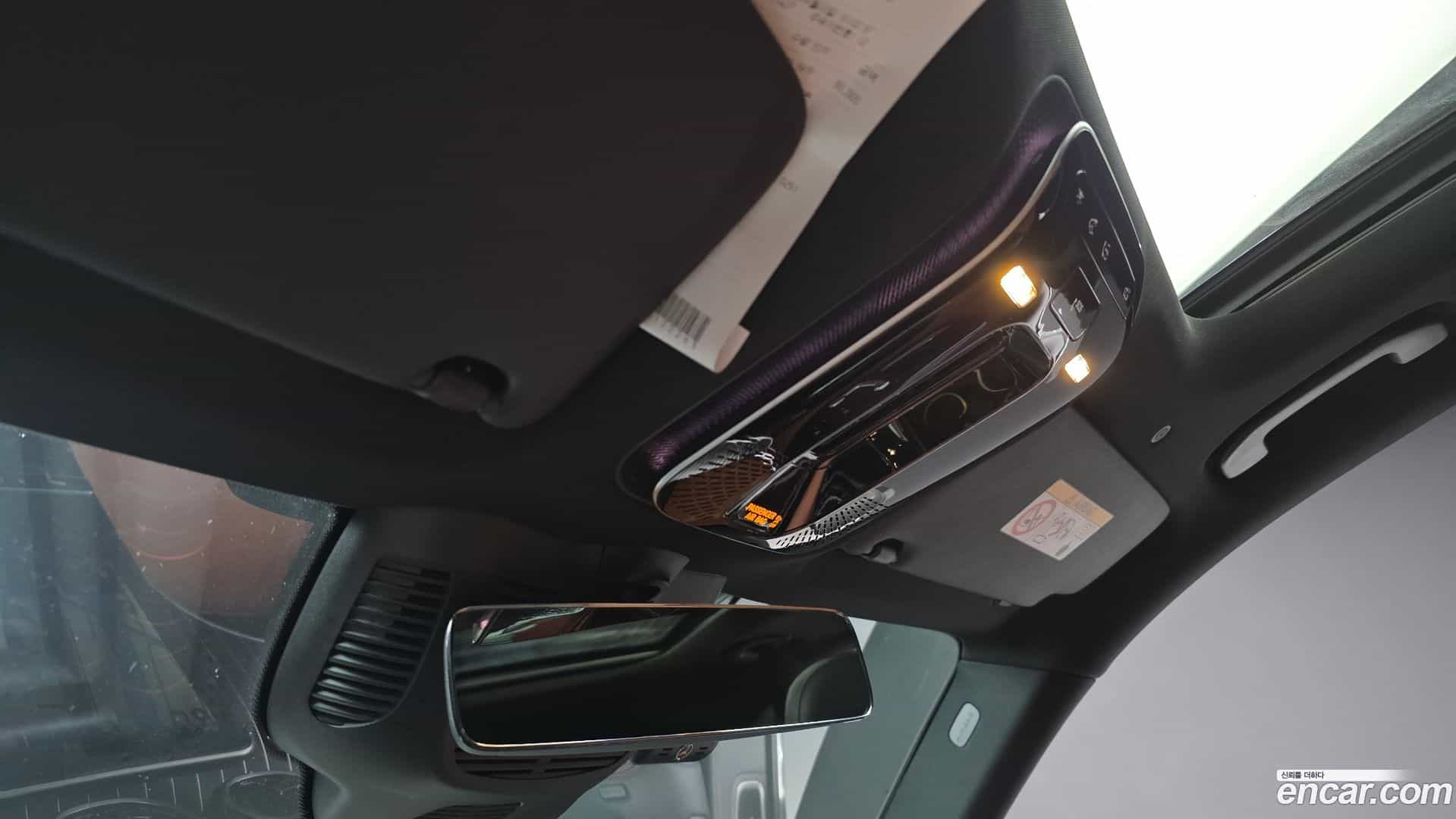GLC-Class Mercedes-Benz 2024.2-OPTION-023