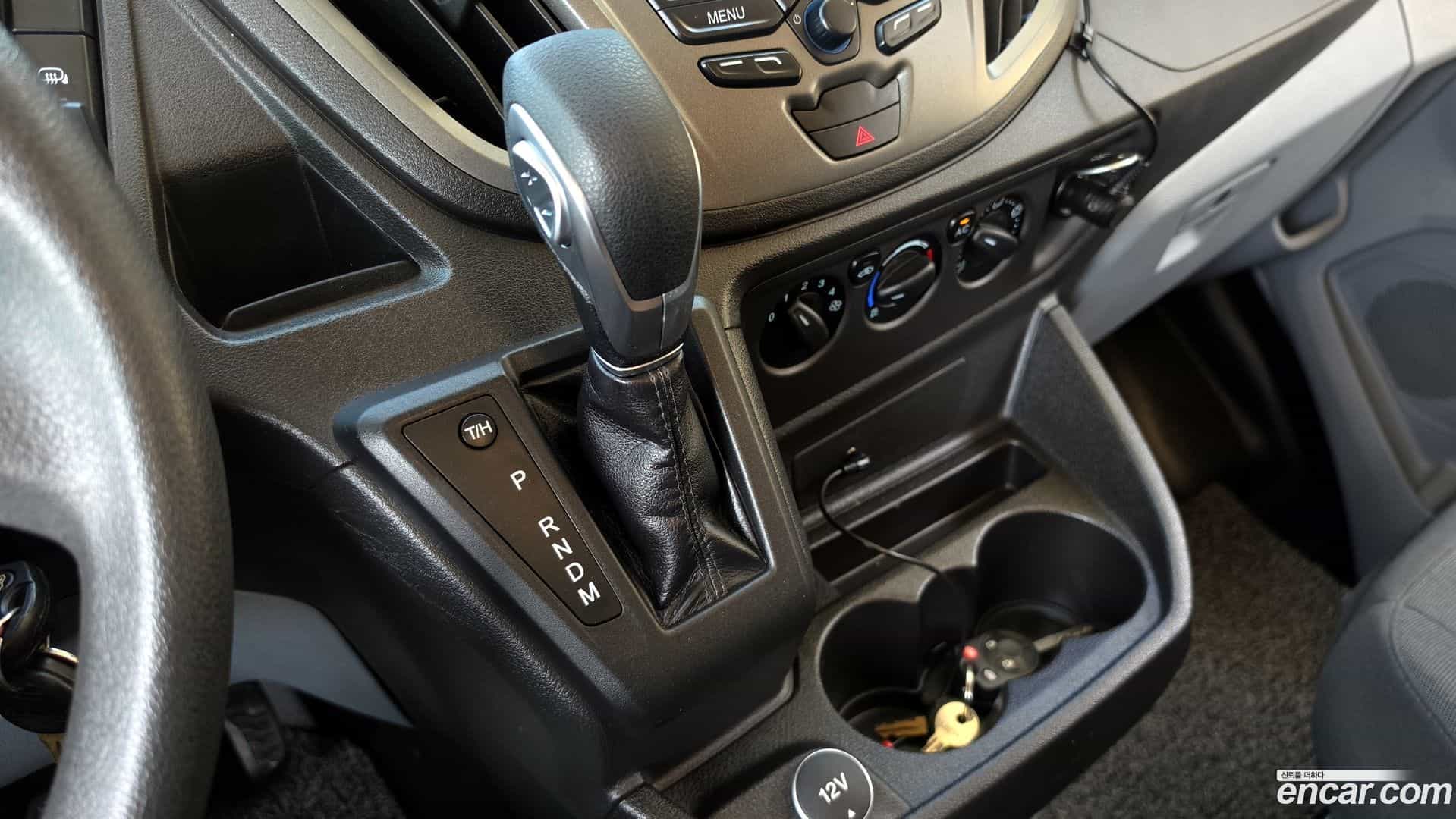 Transit Ford 2018.7-INNER-009